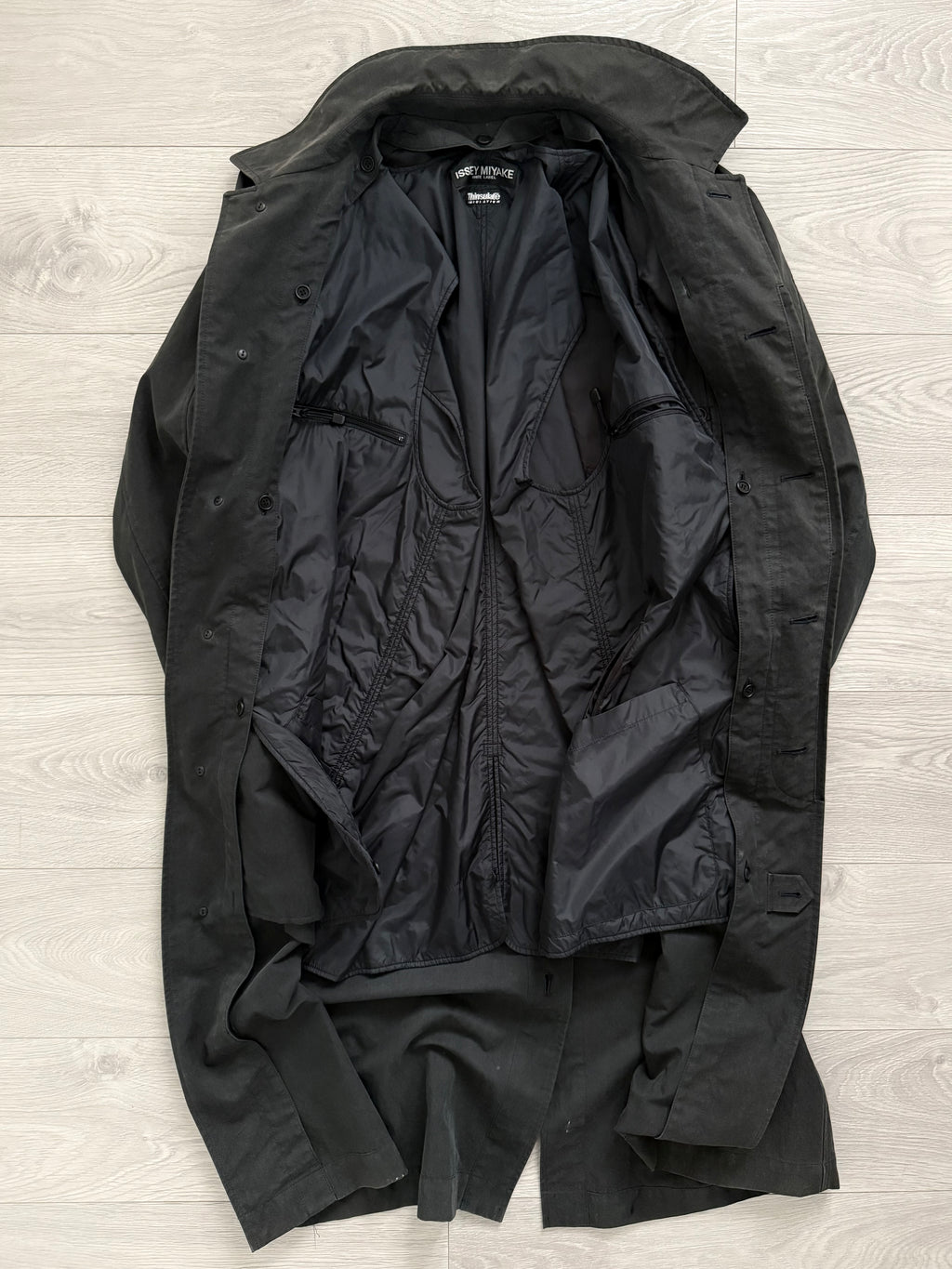 Issey Miyake FW2002 Thinsulate Waterproof Coat - Size L