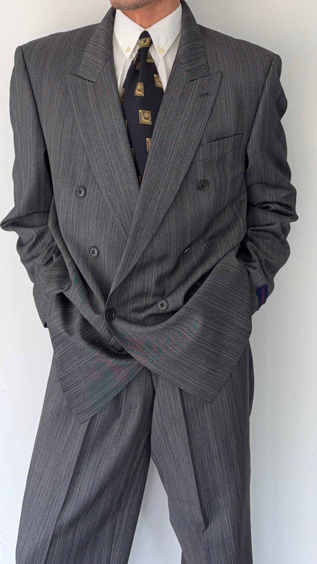1980s Vintage Peaked Lapel Double Breasted Pleated Wool Textured Suit - Size XXL Jacket / 36" Waist
