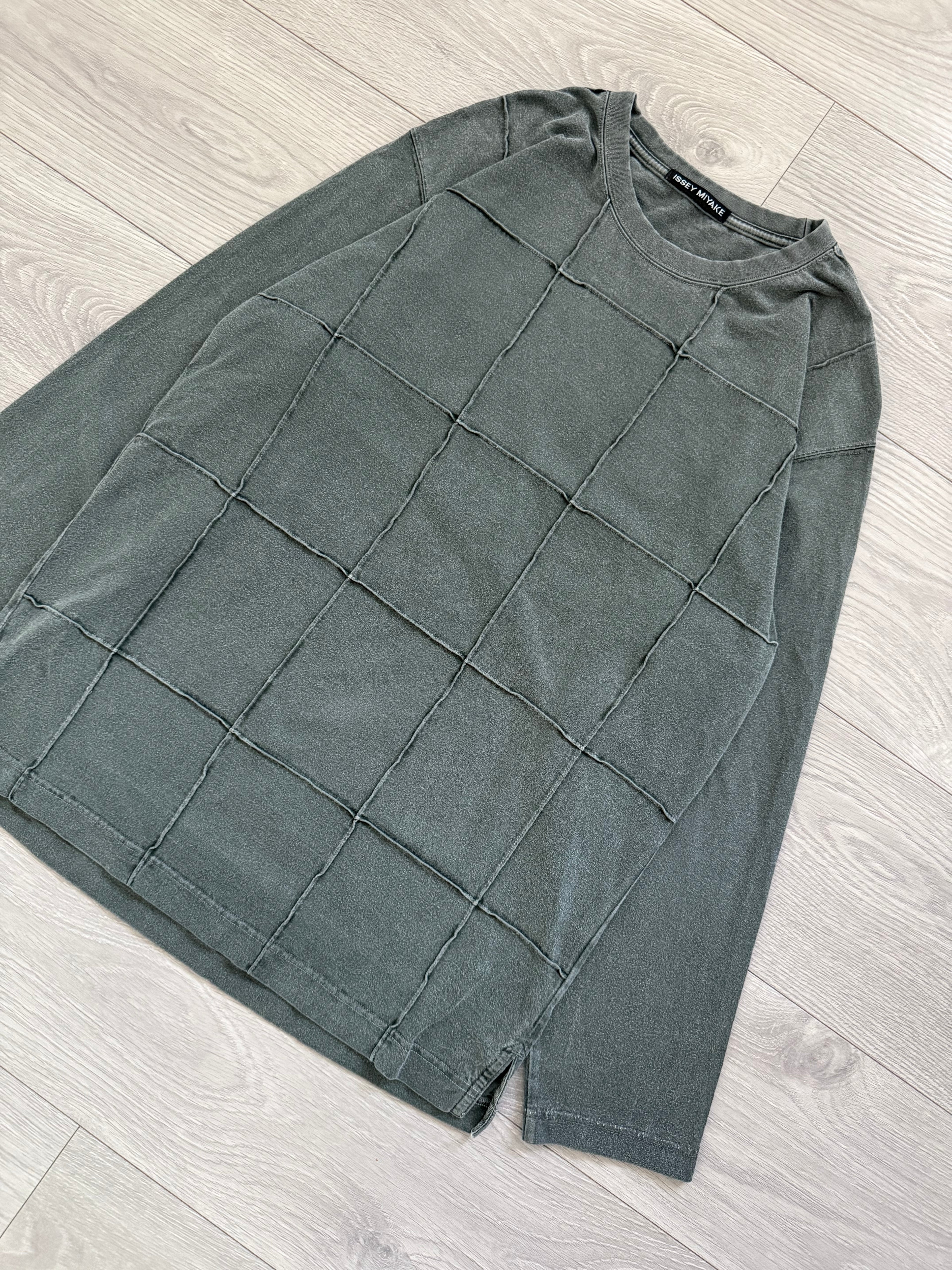 Issey Miyake Early 00s Faded Grey Green Long Sleeve T-Shirt - Size M