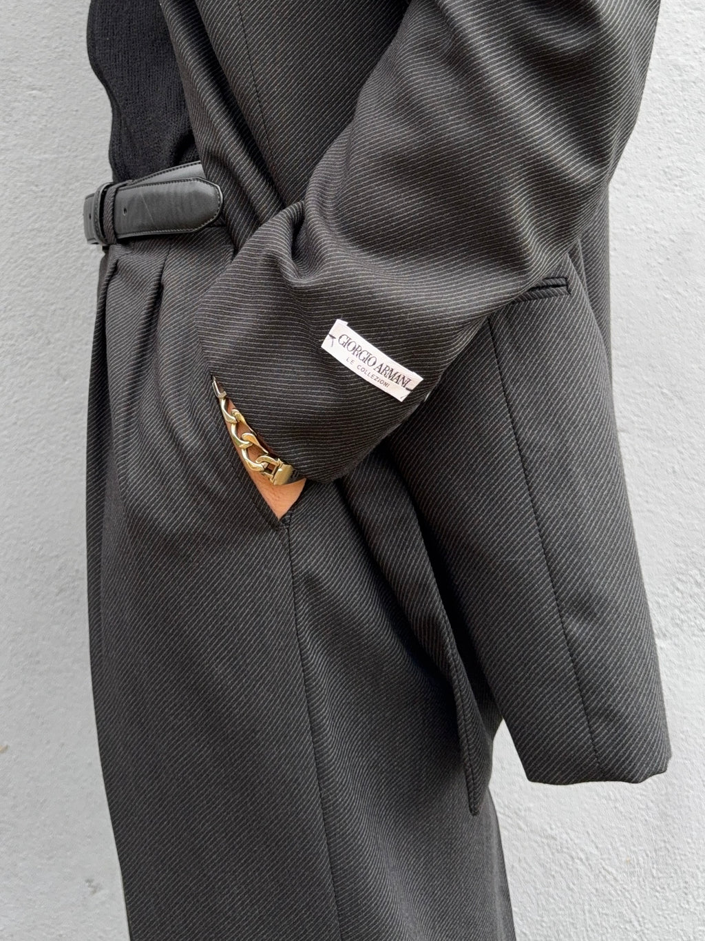 Giorgio Armani 1980s Double Breasted Pleated Wool Suit Charcoal Grey New - Size L Jacket / 32" Waist