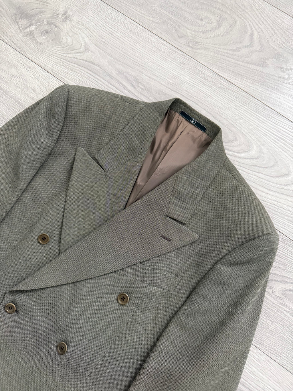 Valentino 1980s 6B Double Breasted Wool Power Suit in Taupe Olive - Size M Jacket / 32" Waist