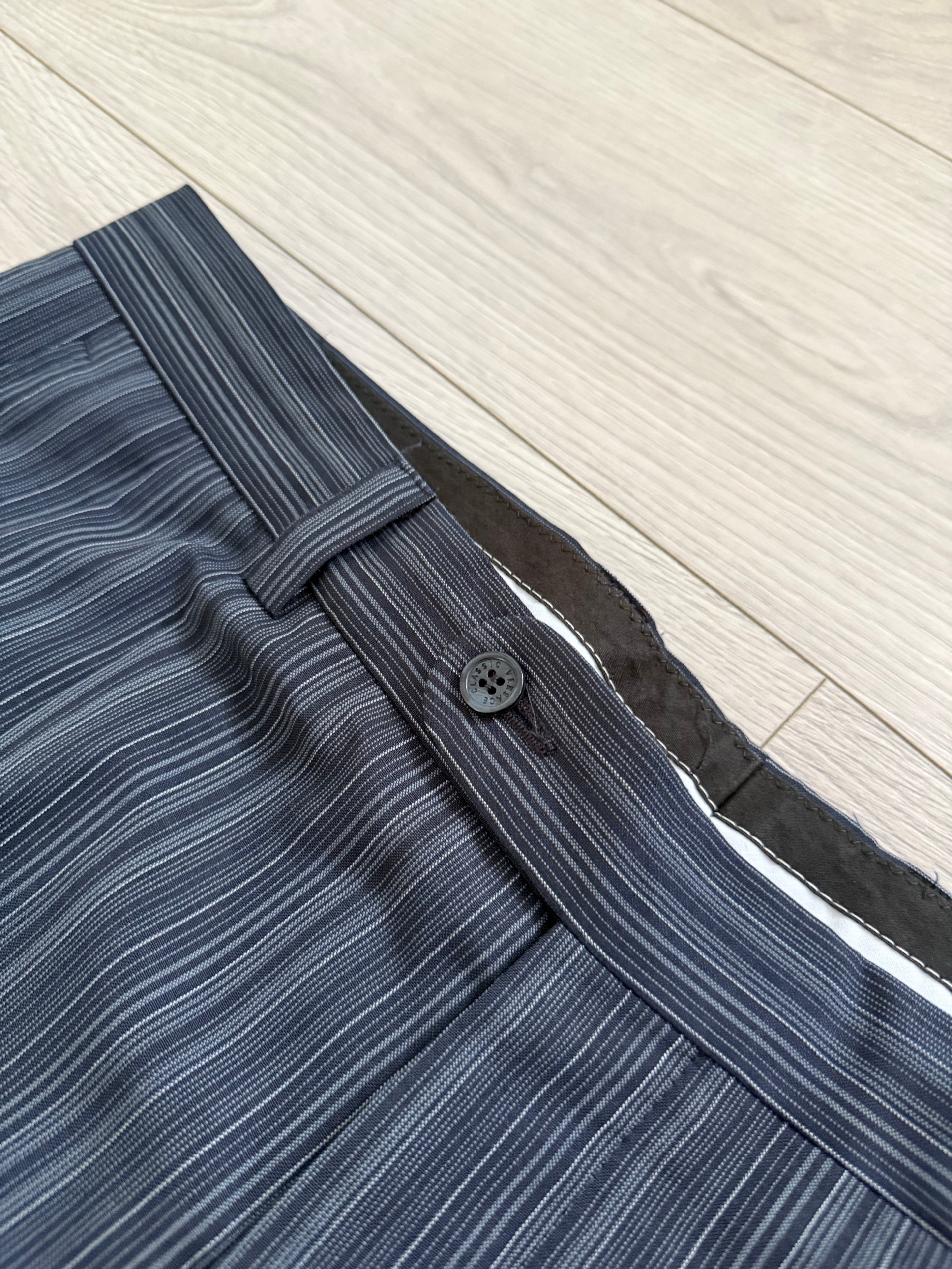 Versace 1980s Notch Lapel Double Breasted Wool Mohair Pleated Striped Suit - Size XXL Jacket / 38" Waist