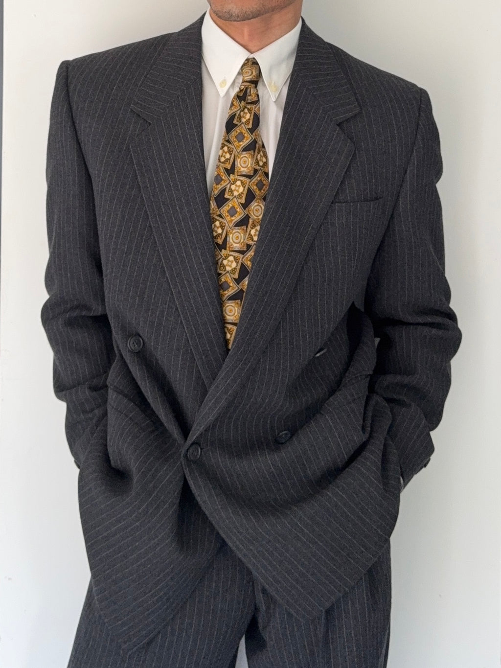 Versace 1980s Notch Lapel Double Breasted Pleated Wool Pinstriped Suit Grey - Size M Jacket / 32" Waist