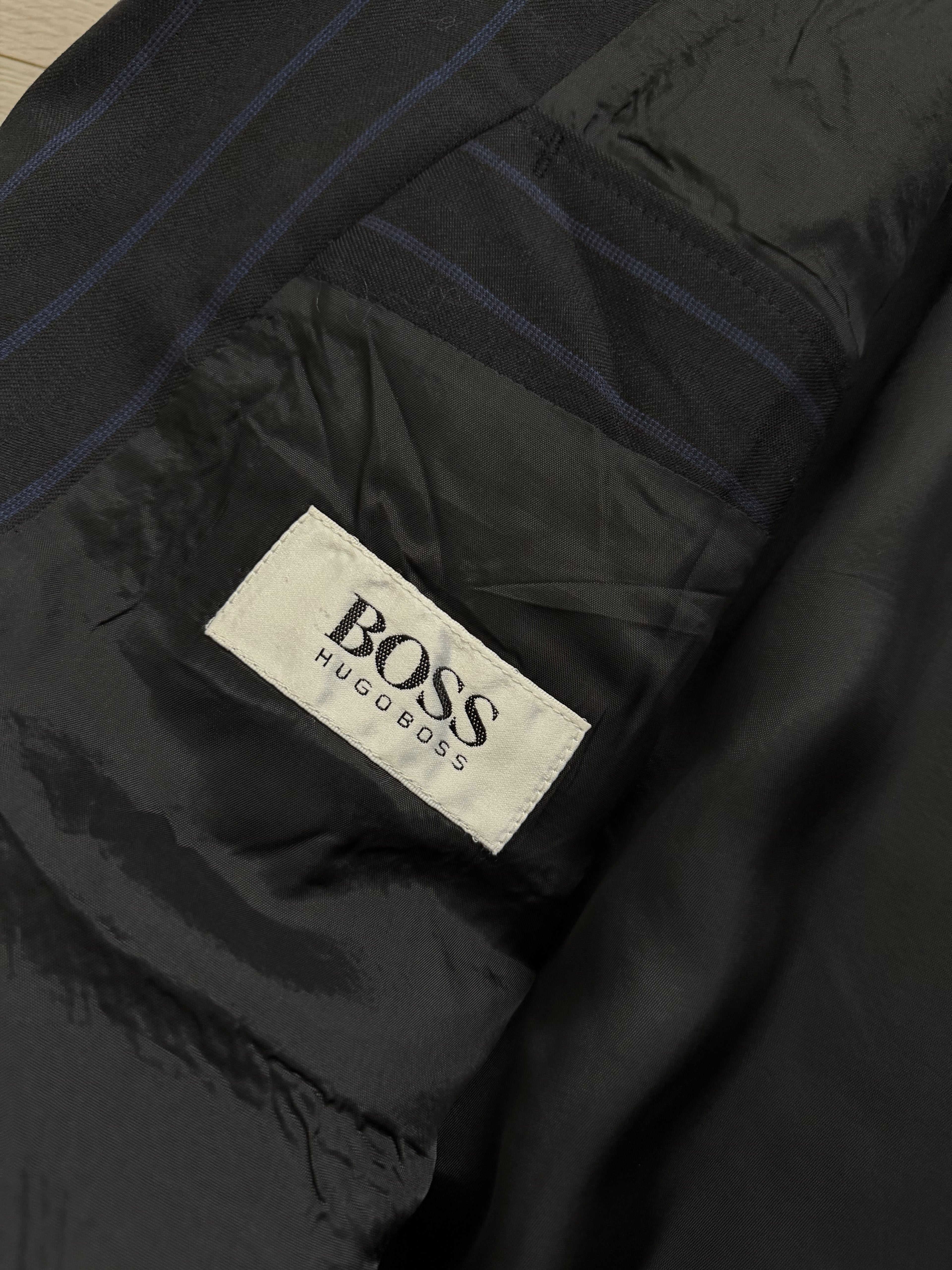 Hugo Boss 1980s Peaked Lapel Double Breasted Pleated Wool Suit - Size XXL Jacket / 34" Waist