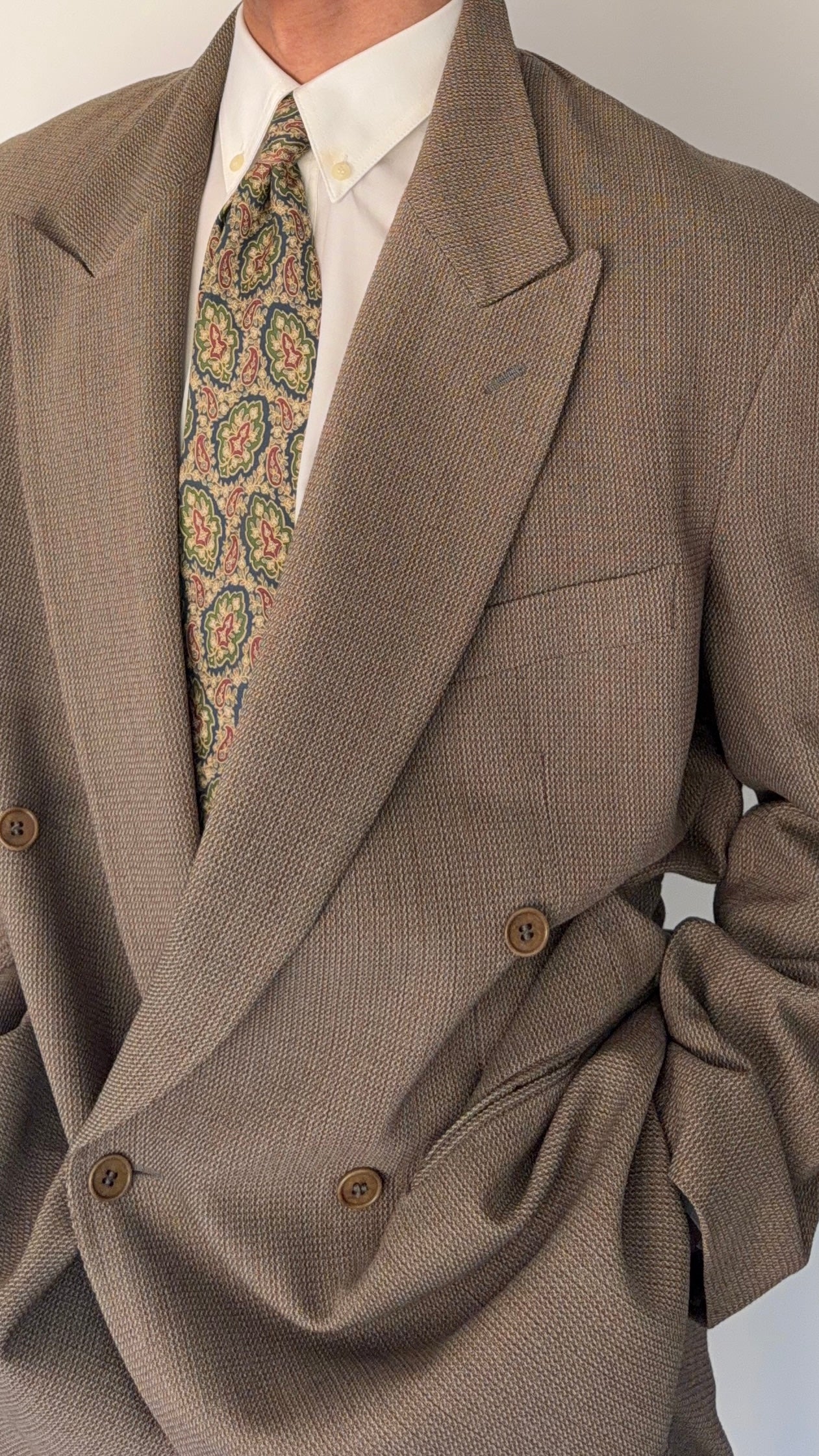 Emporio Armani 1990s Peaked Lapel Double Breasted Textured Weave Pleated Wool Suit - Size XL Jacket / 34" Waist