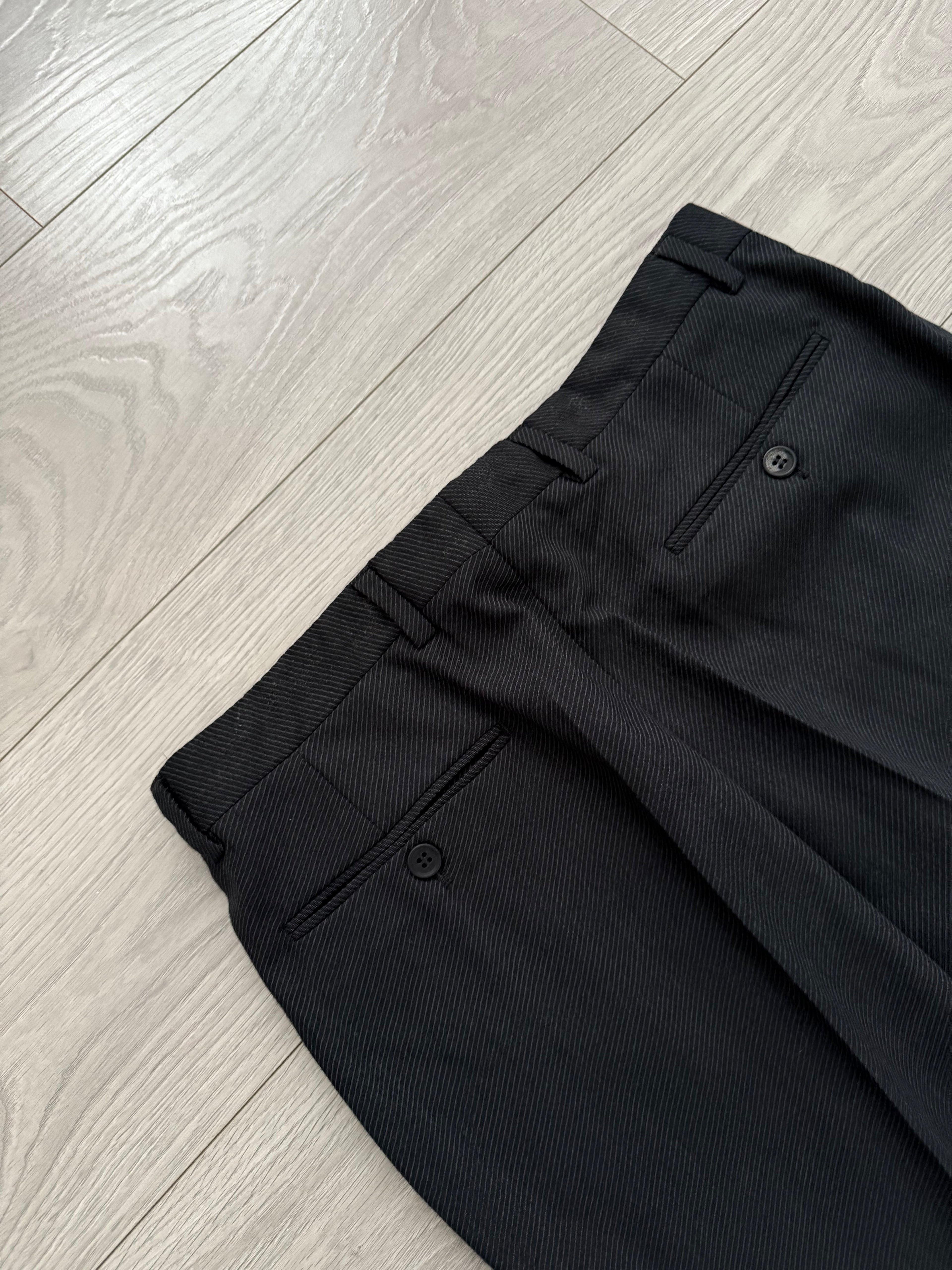 Giorgio Armani 1980s Double Breasted Pleated Wool Suit Black/Grey New - Size L Jacket / 32" Waist