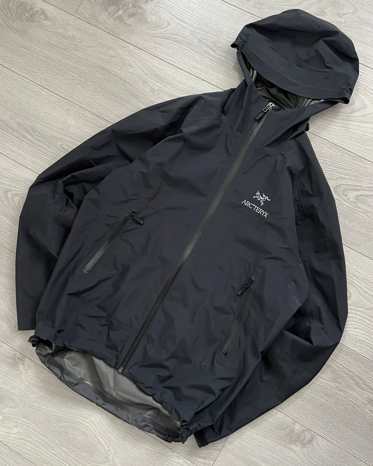 Arcteryx Zeta SL Gore-Tex Waterproof Jacket - Size M