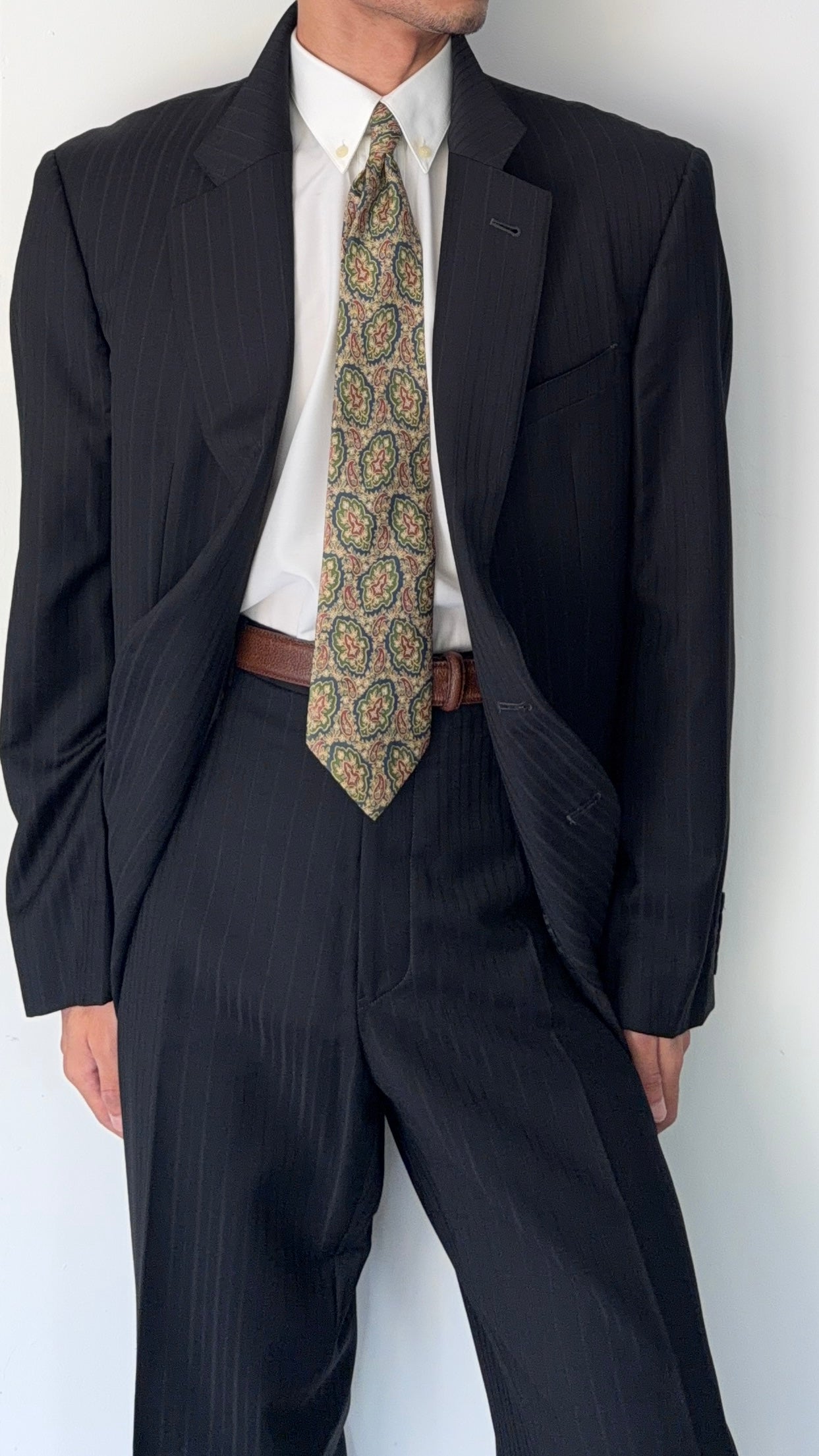 Armani 1990s 2B Striped Pleated Wool Suit - Size XXL Jacket / 38" Waist