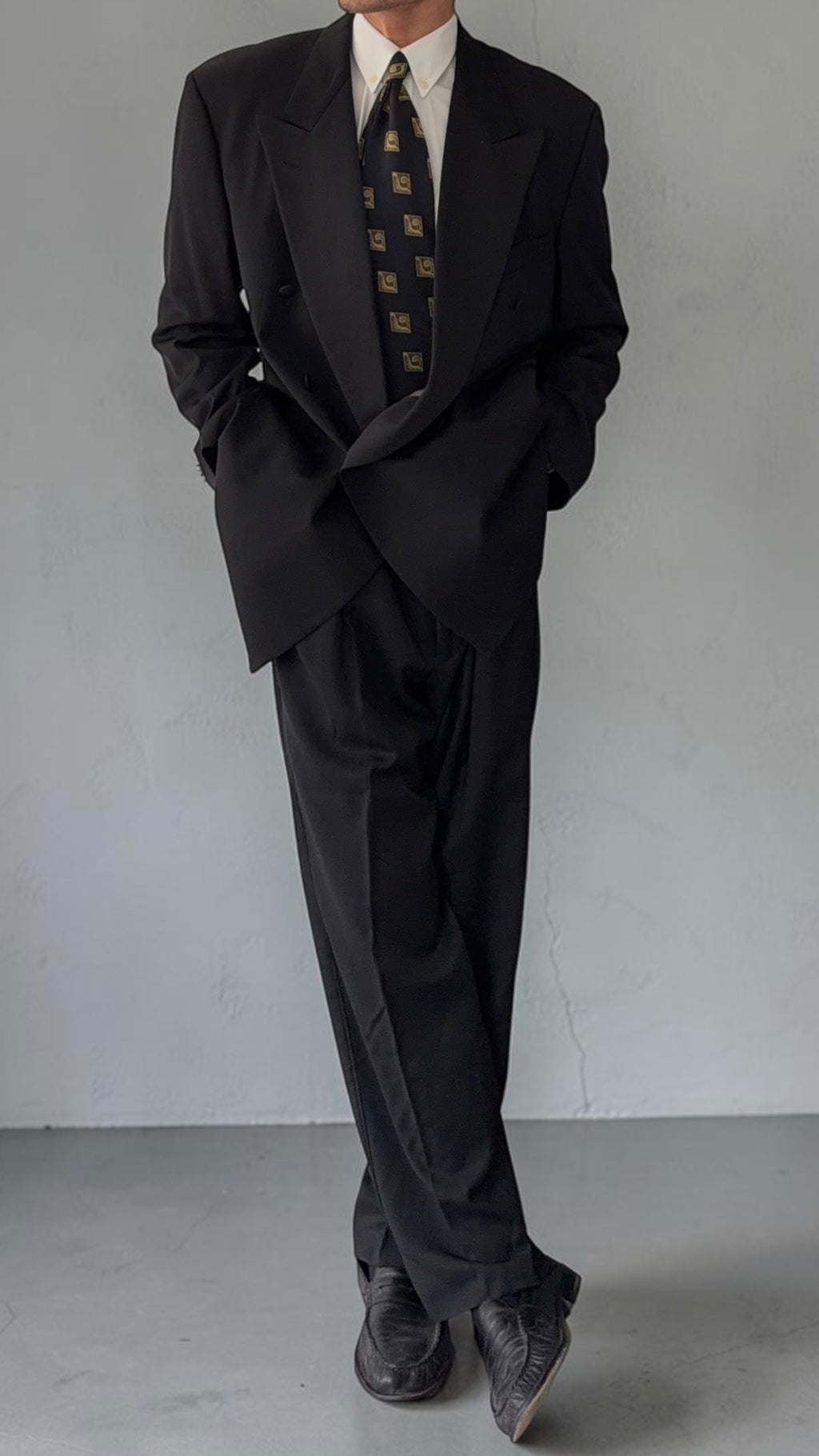 Hugo Boss 1990s Super 110s Tuxedo Double Breasted Pleated Wool Suit - Size XXL Jacket / 38" Waist