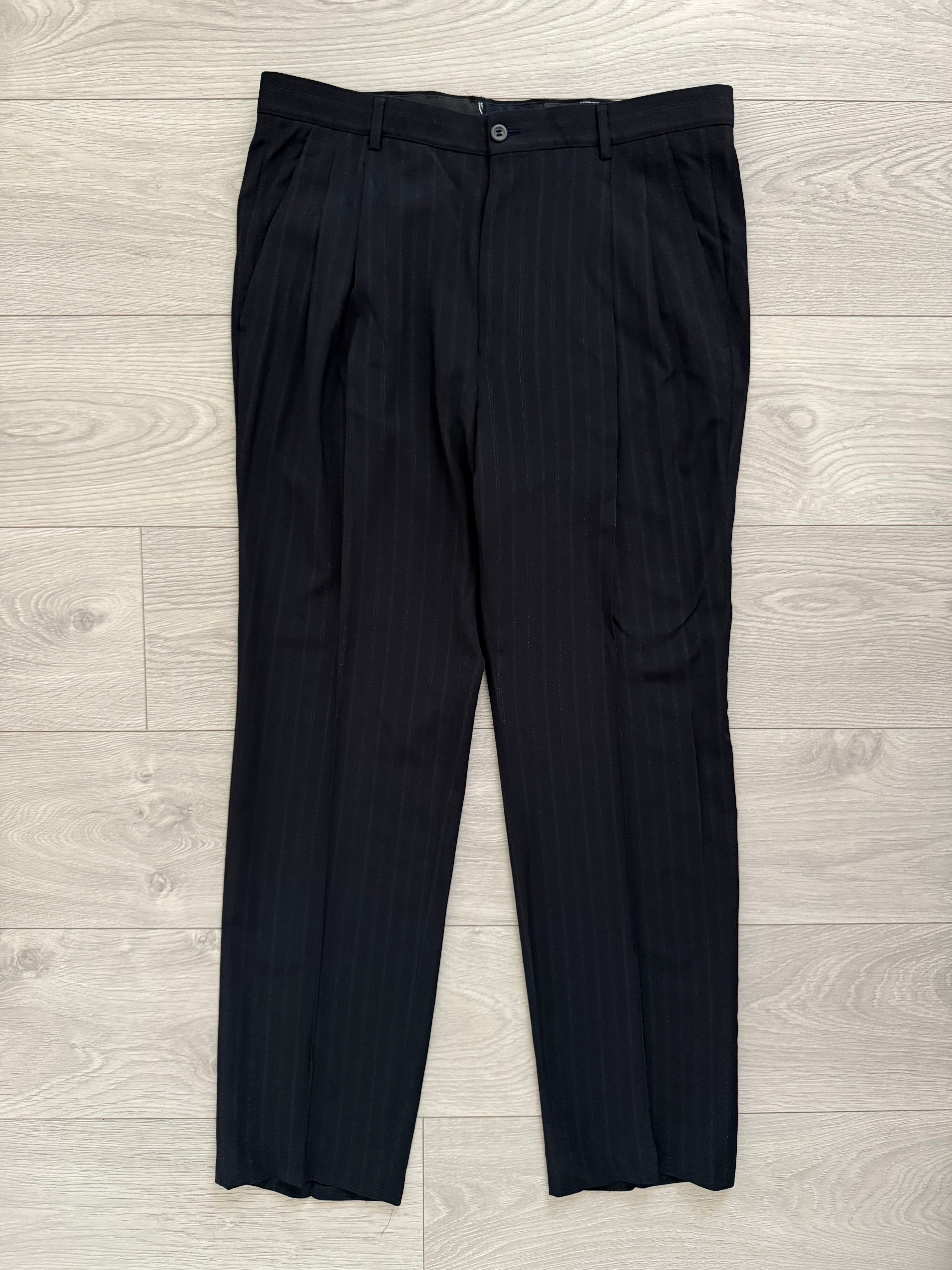 Versace 1980s 6B Peaked Lapel Double Breasted Pleated Wool Striped Suit - Size S Jacket / 33" Waist