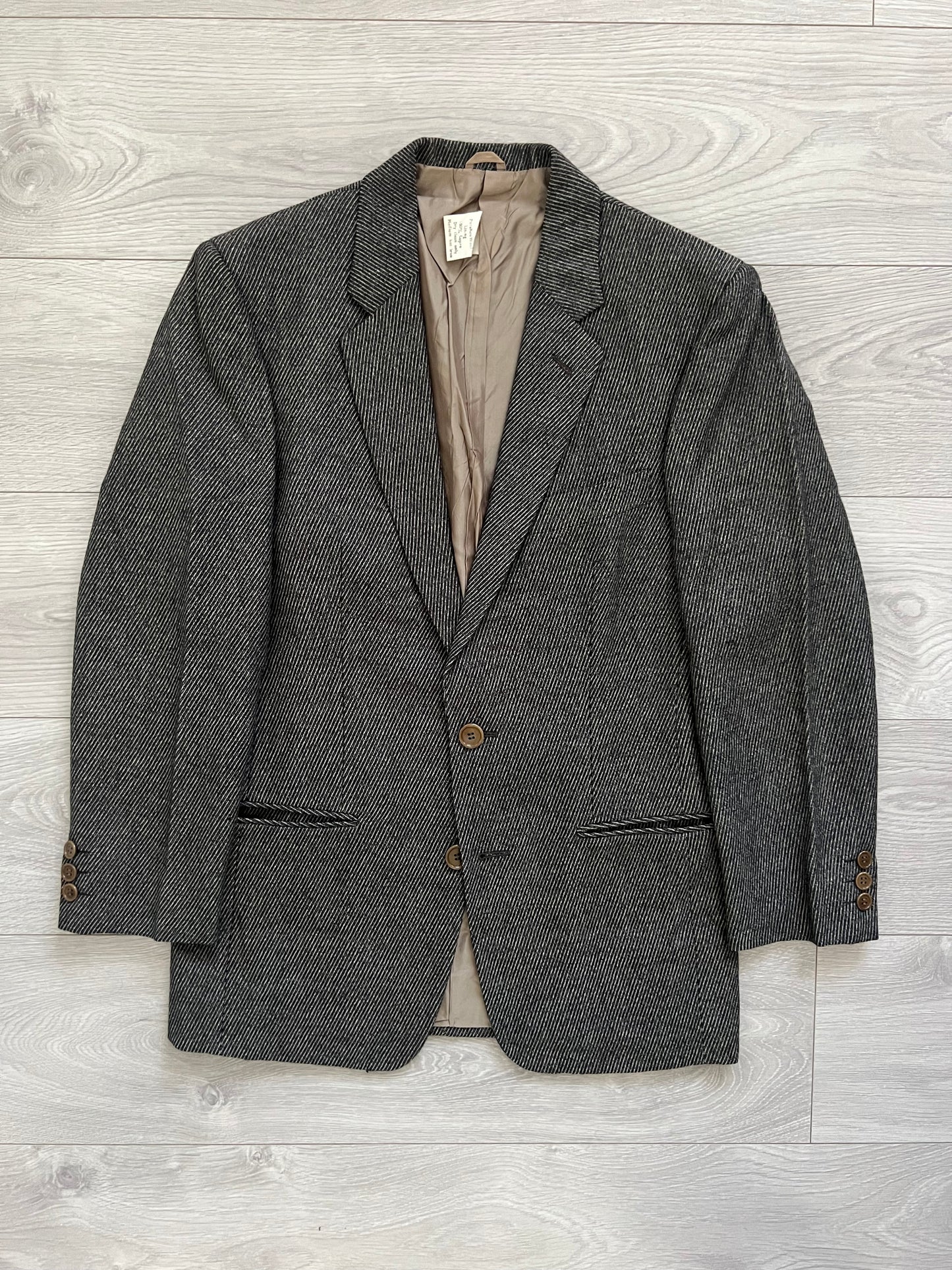 Armani 1990s Pleated Herringbone Wool Suit - S Jacket / 28" Waist