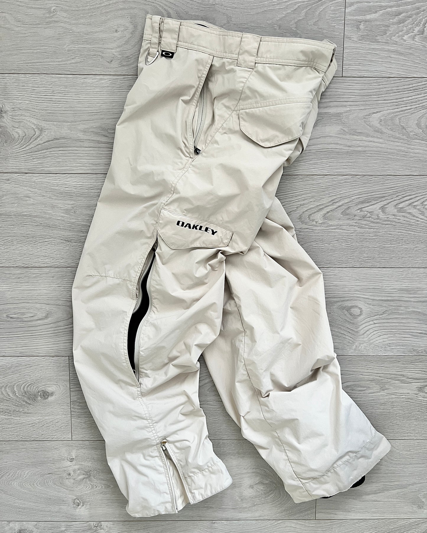 Oakley Road Fuel 00s Waterproof Vent Ski Pants - Size 34