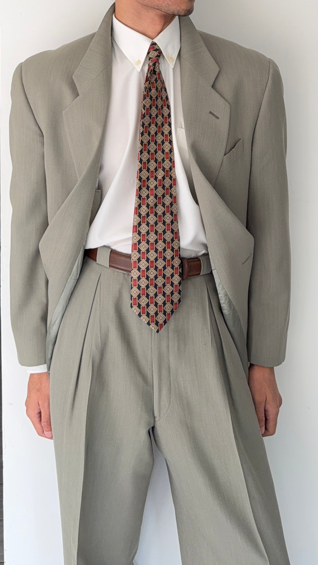 Emporio Armani 1980s 2B Taupe Siege Double-Pleat Wool Suit  - Size M Jacket / 31" Waist