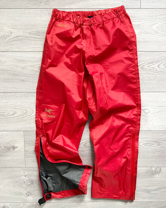 Arcteryx 1997 'Golden Era' GoreTex Red Beta Pants Made in Canada - Size M