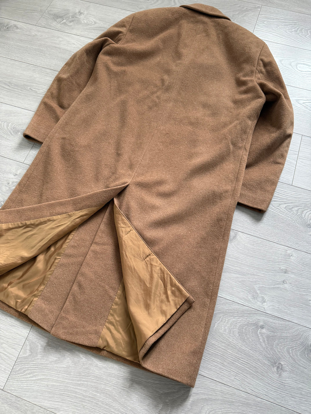 Hugo Boss 1980s Camel Brown Long Wool Overcoat Made in Italy - Size L
