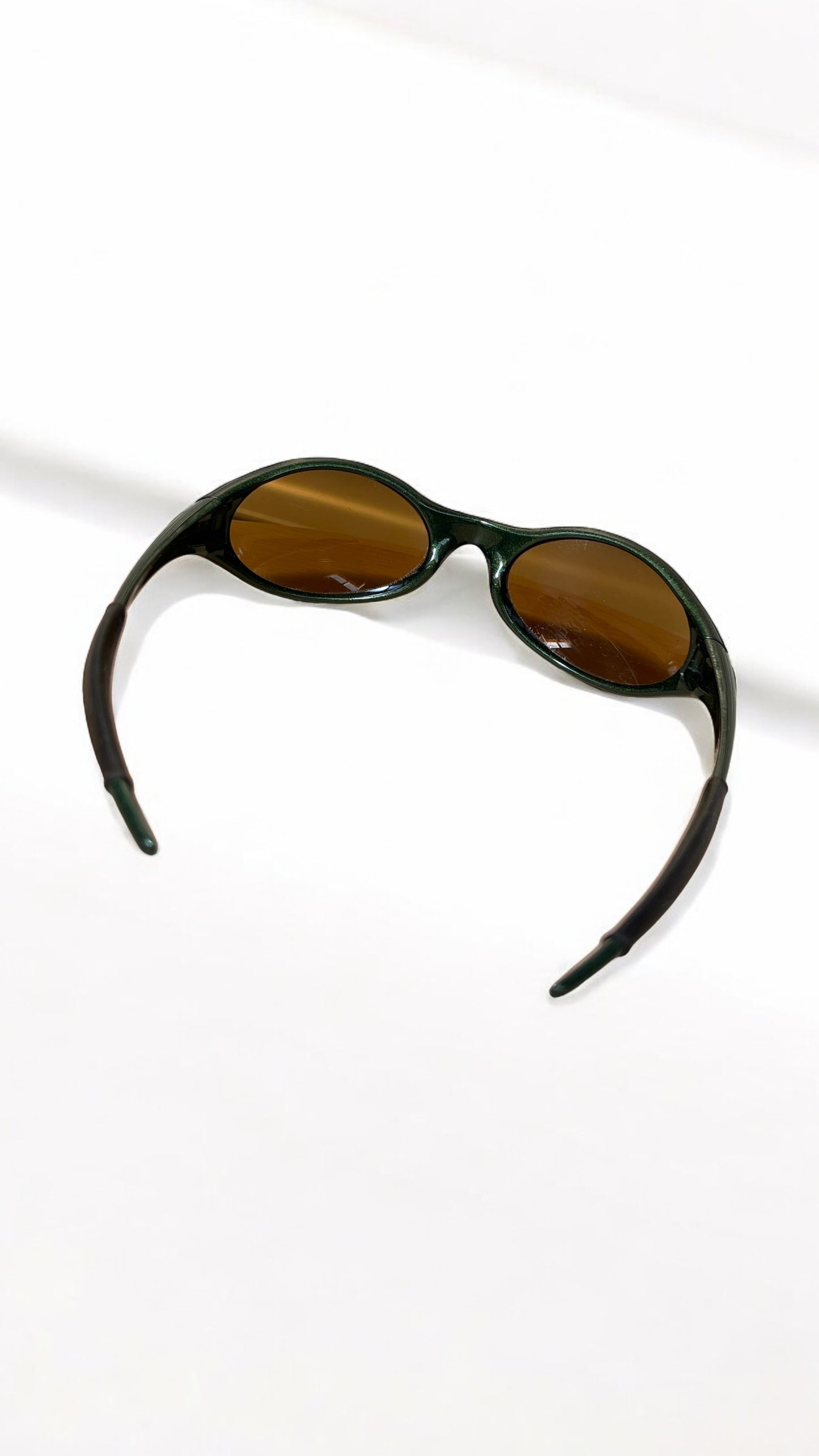 Oakley 1994 Eye Jacket Sunglasses in Moss Green/Gold Iridium