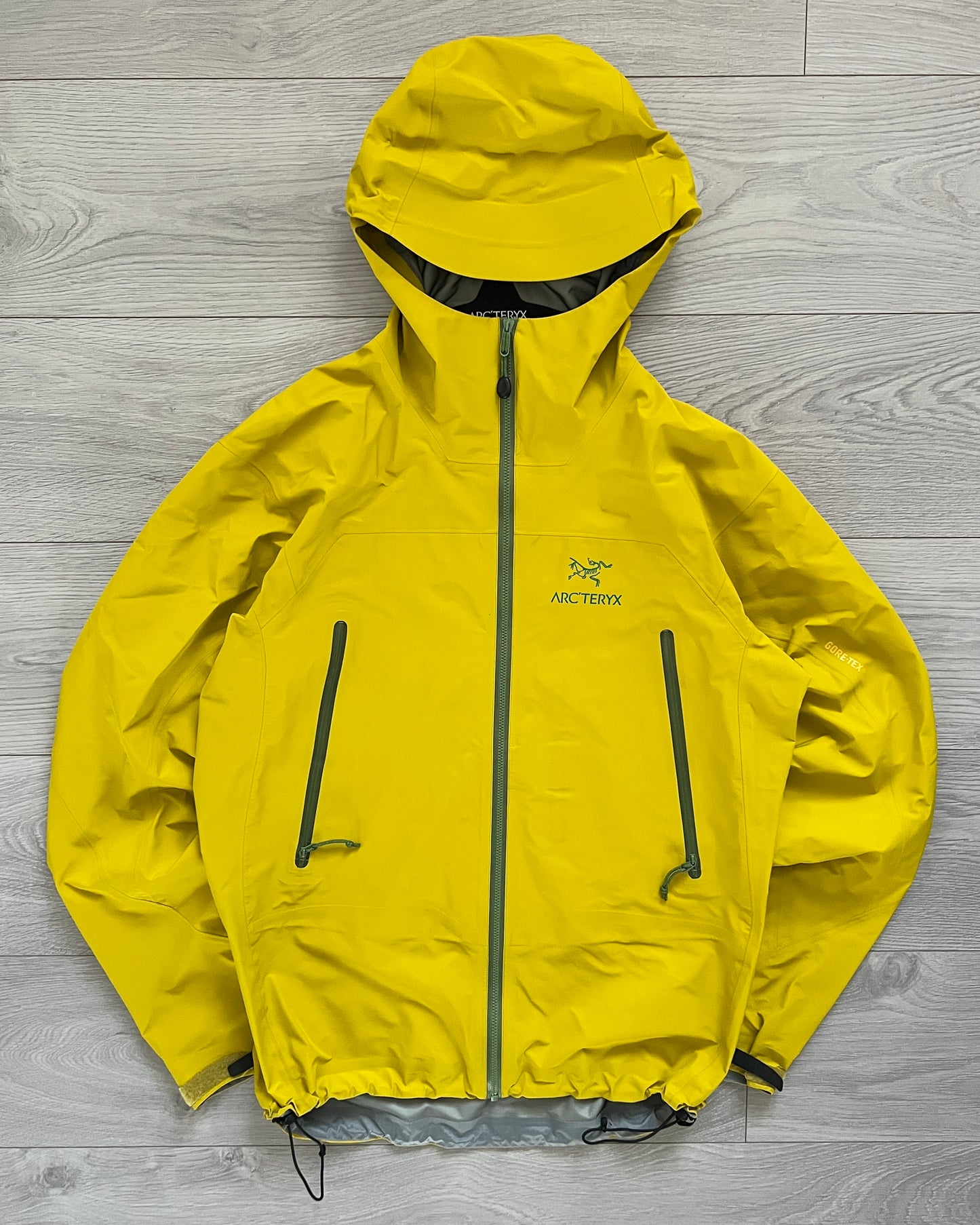 Arcteryx Theta LT Gore-Tex Pro Waterproof Yellow Jacket - Size M