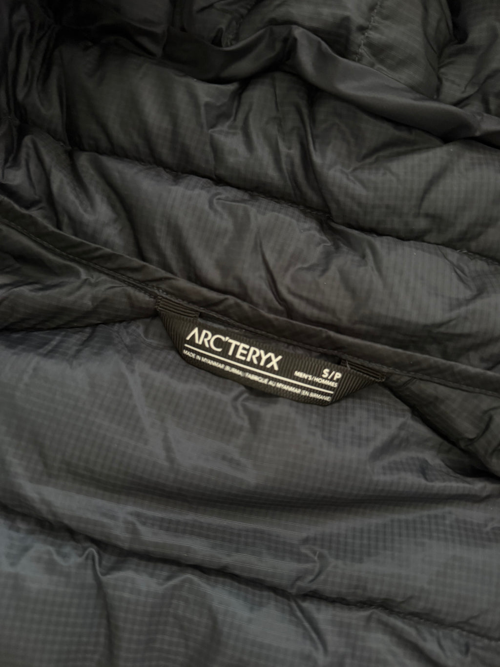 Arc'teryx Cerium LT Hooded Down Puffer Jacket - Size S