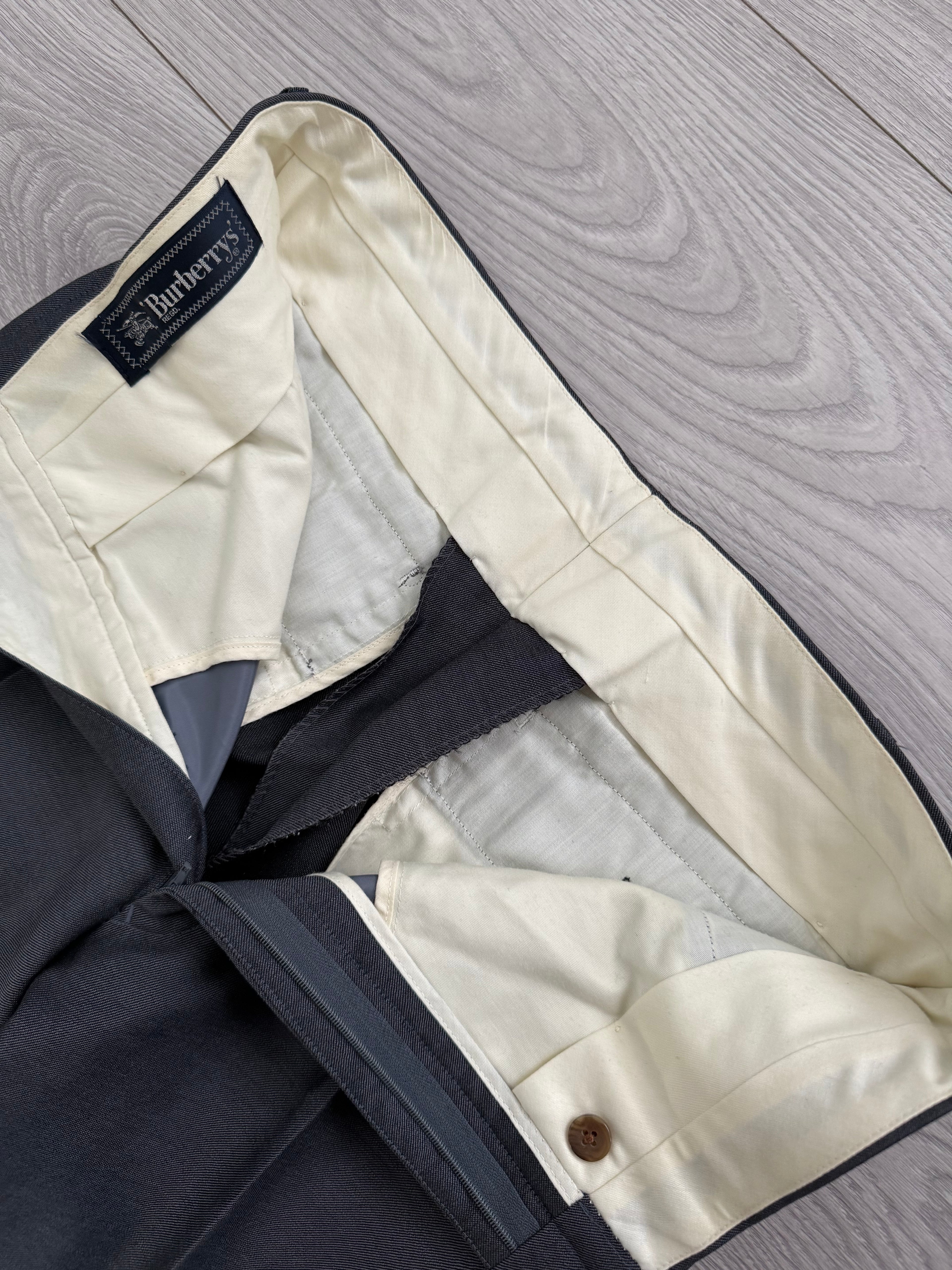 Burberry 1980s Peaked Lapel Double Breasted Pleated Wool Mohair Grey Suit - Size S Jacket / 31" Waist