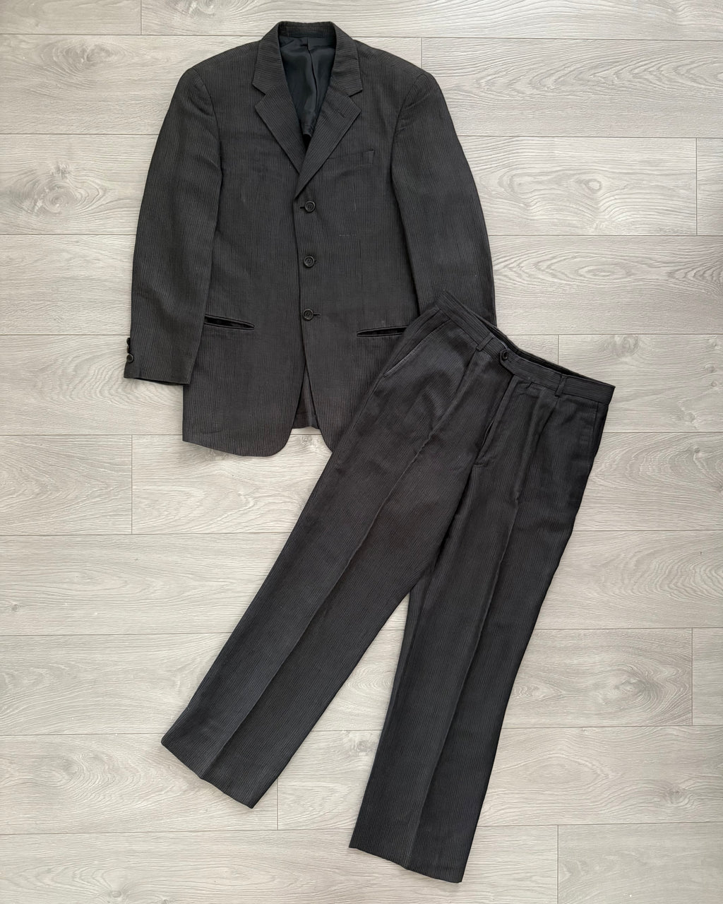 Armani 1990s Pleated Linen Blend Suit - Size S Jacket / 30" Waist