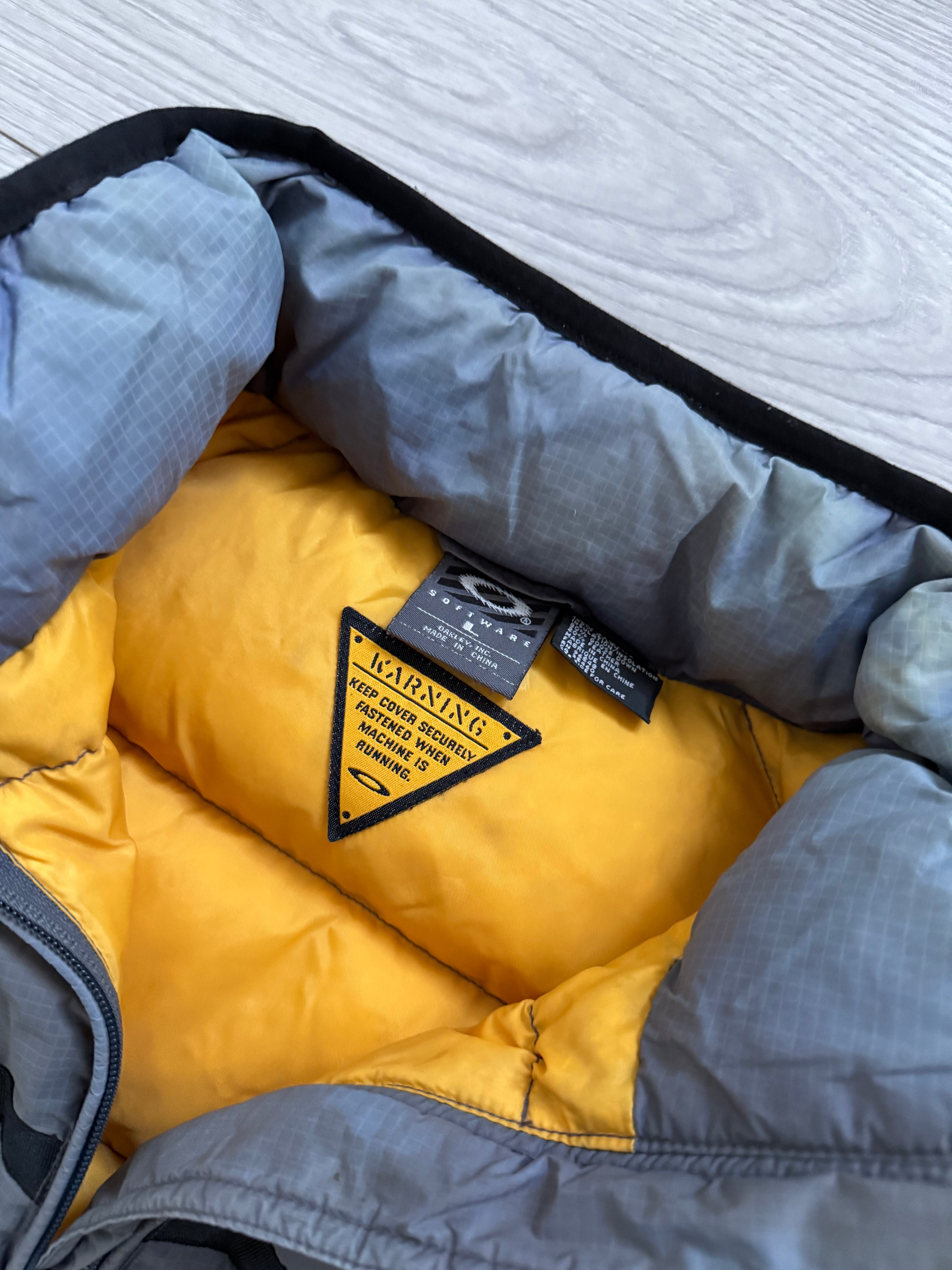 Oakley Software 2006 Technical Iridescent Down Puffer Vest - Size L