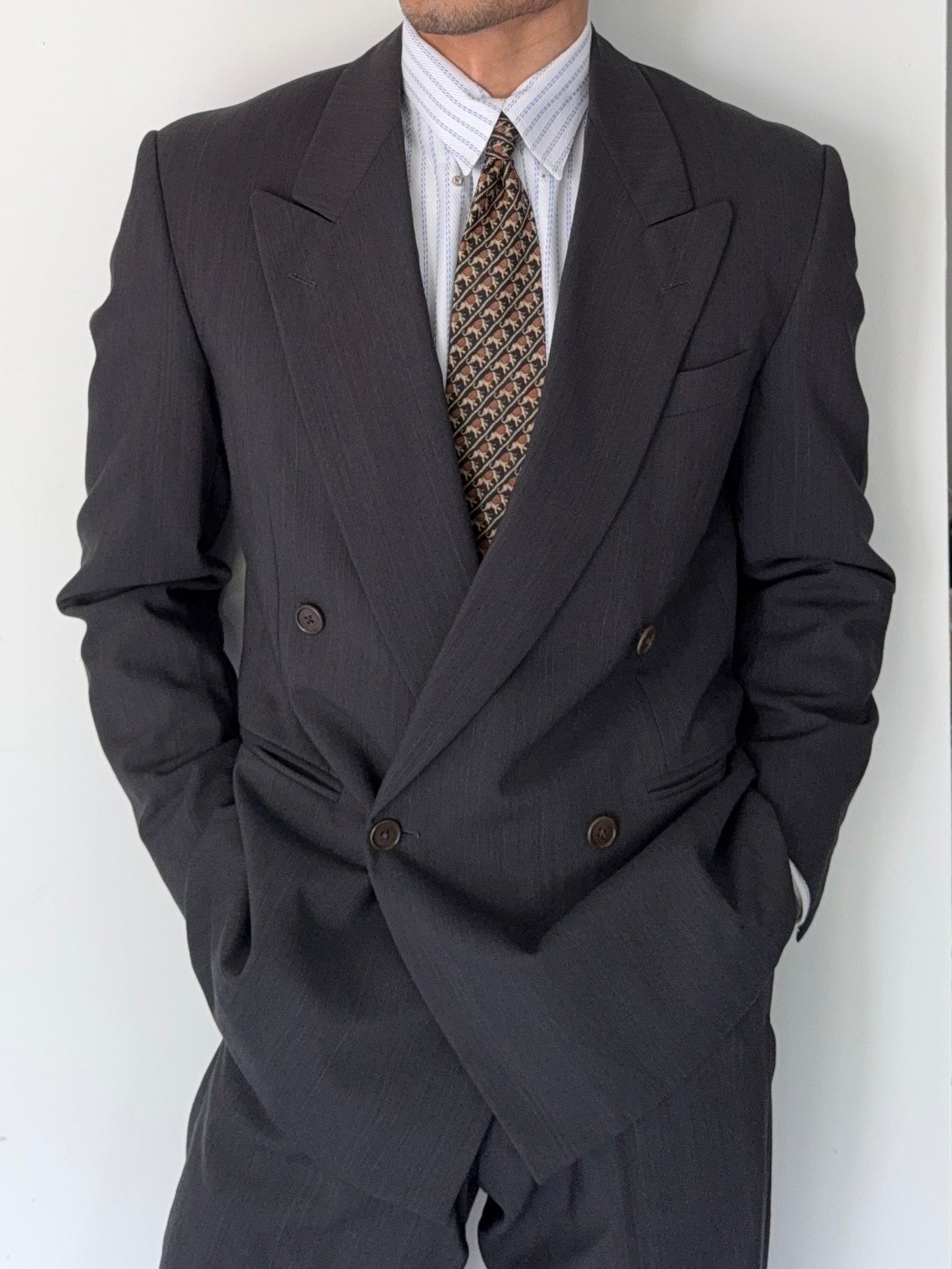 Gianfranco Ferre 1980s Peaked Lapel Double Breasted Pleated Wool Lightweight Suit Grey - Size S Jacket / 29" Waist