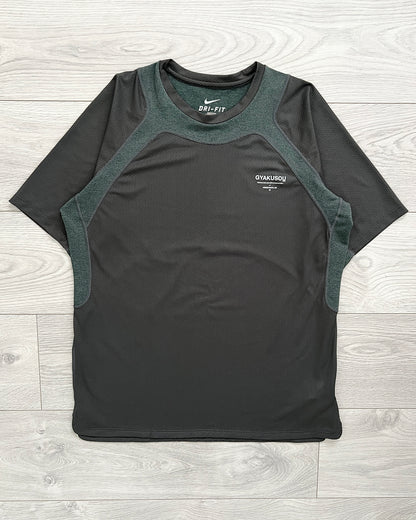 Nike Gyakusou 2012 Technical Dri-Fit Panelled T-Shirt - Size XL Fits M