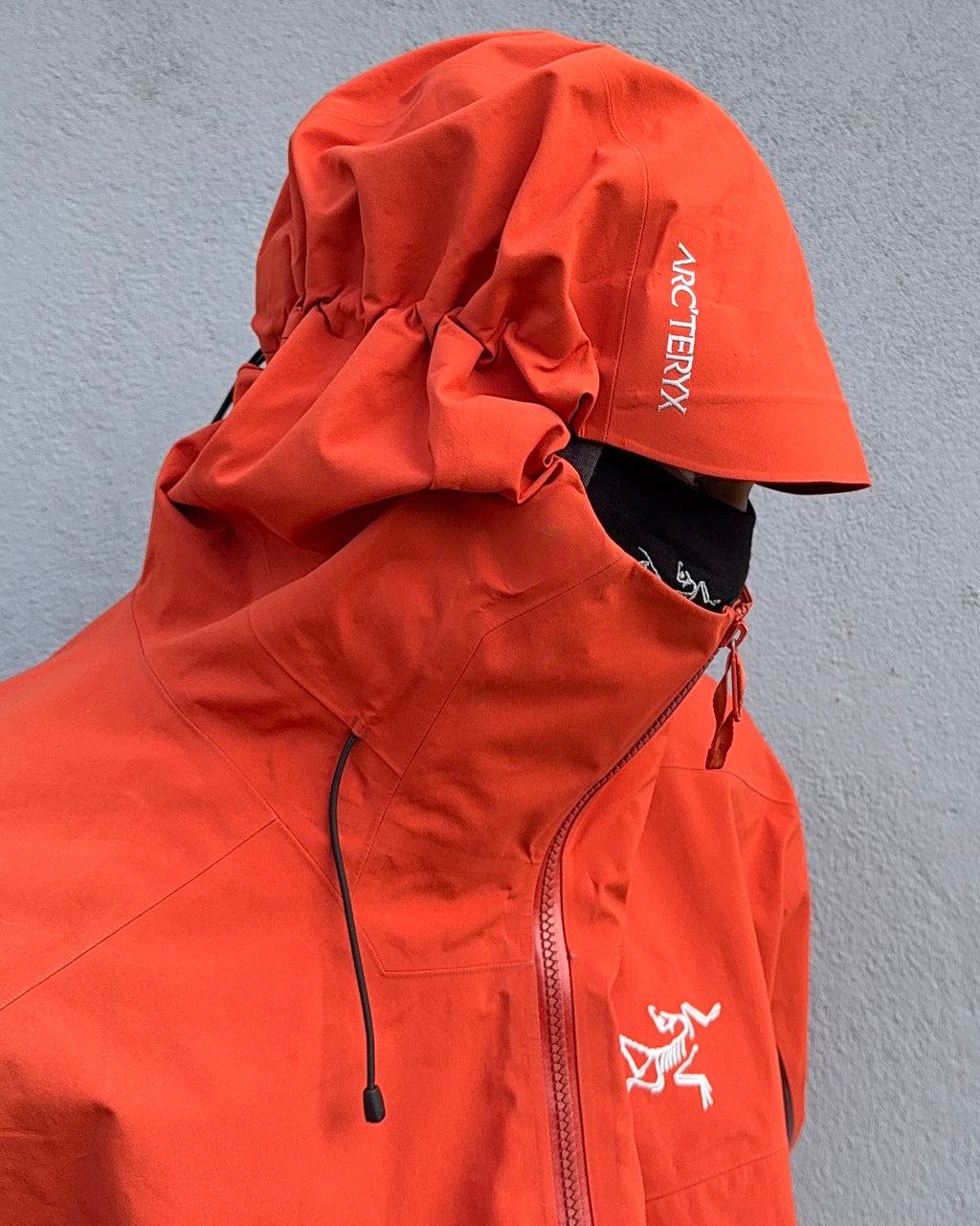 Arc'teryx Sabre Gore-Tex Pro Waterproof Jacket RRP£700 - Size XL