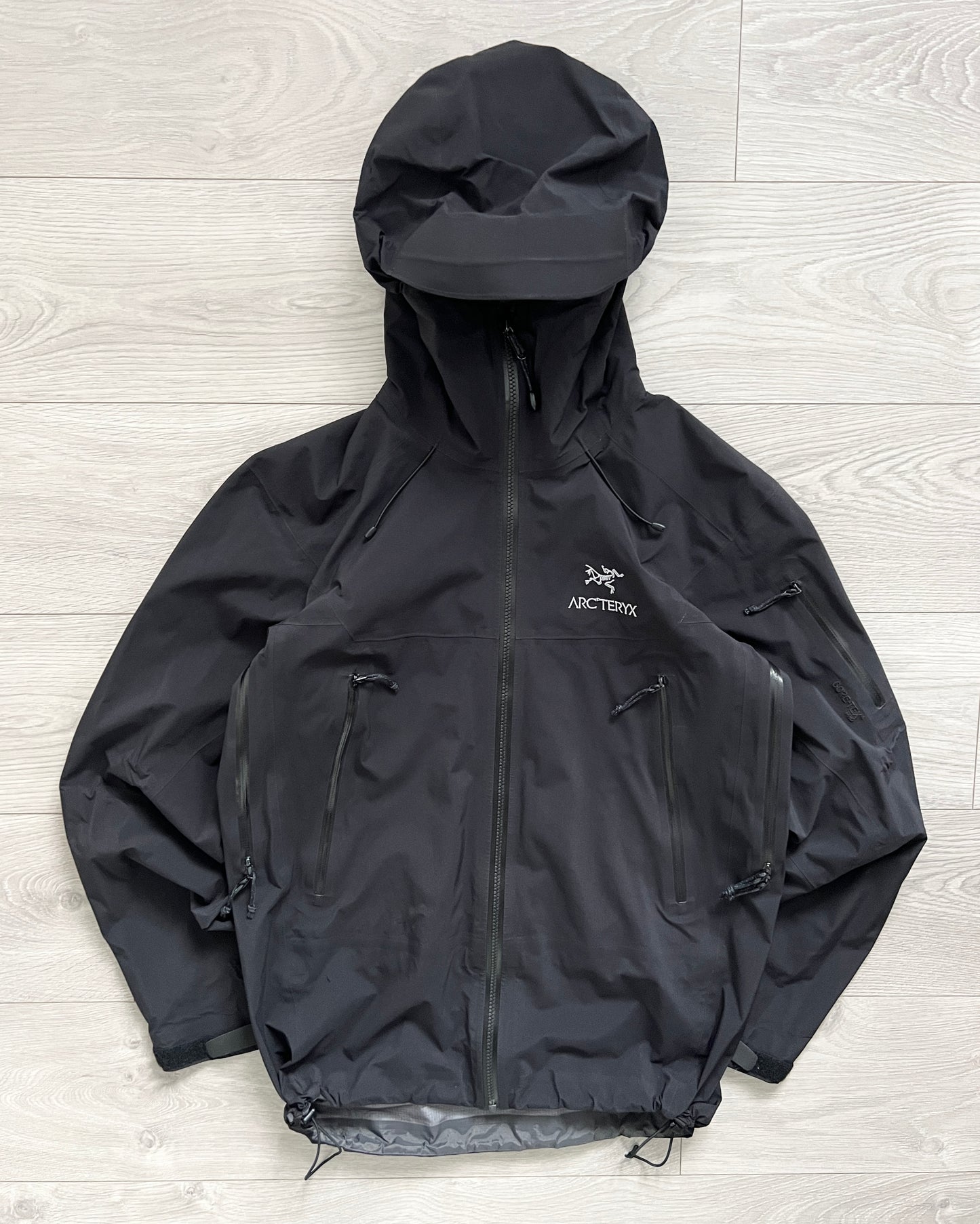 Arcteryx Beta SV Gore-Tex Pro Jacket - Size M