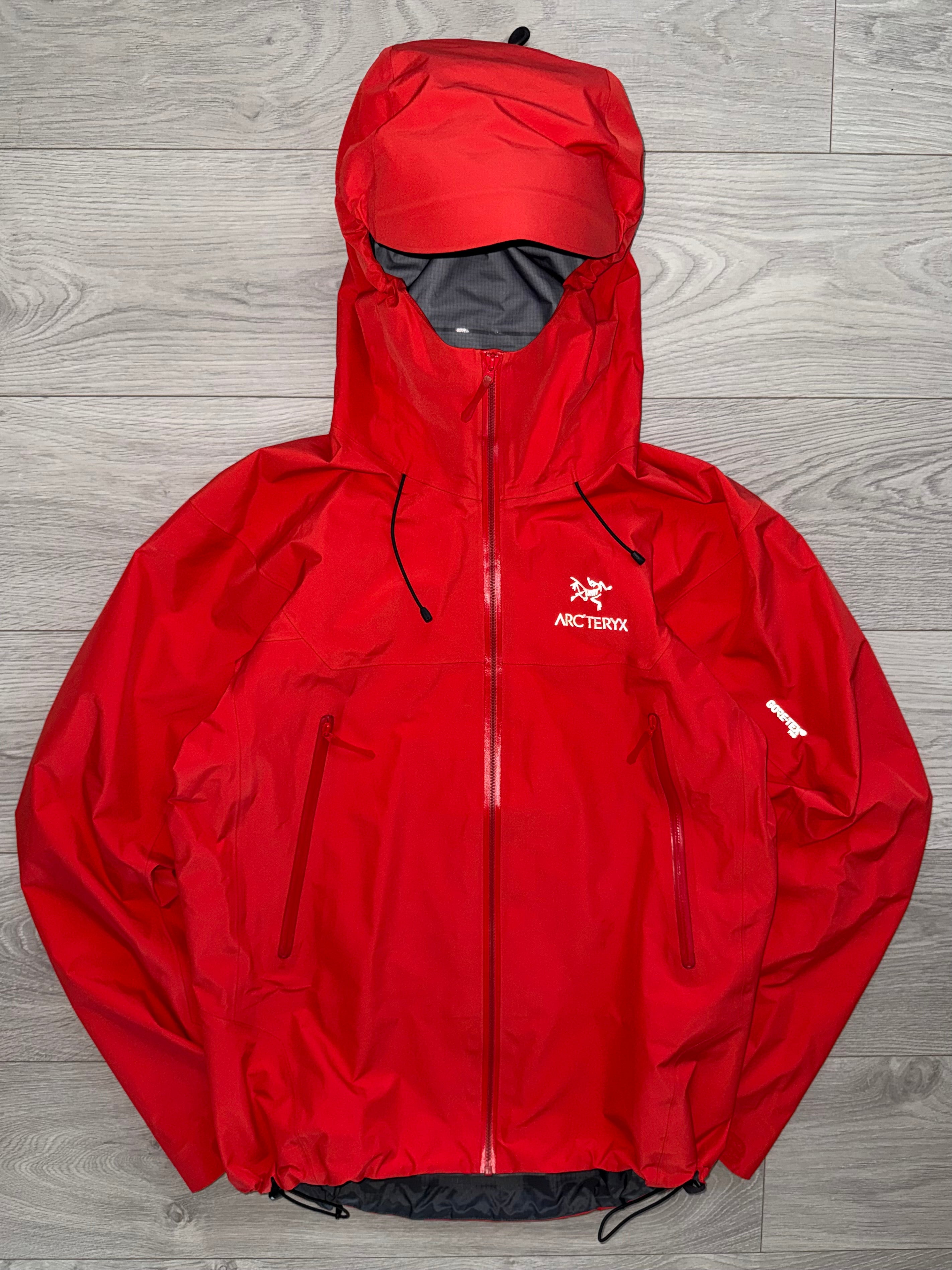 Arc'teryx Beta LT GoreTex Pro Waterproof Jacket - Size S