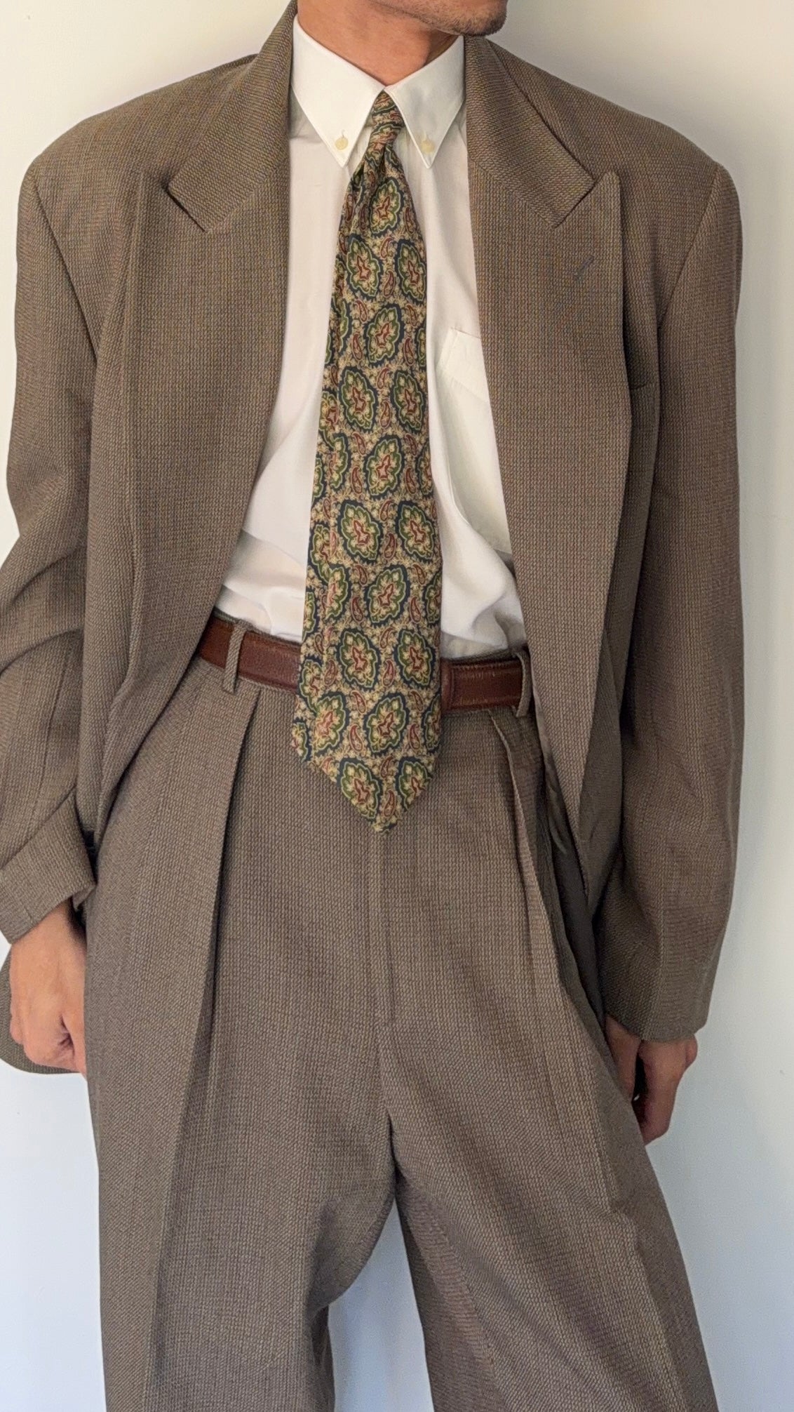 Emporio Armani 1990s Peaked Lapel Double Breasted Textured Weave Pleated Wool Suit - Size XL Jacket / 34" Waist
