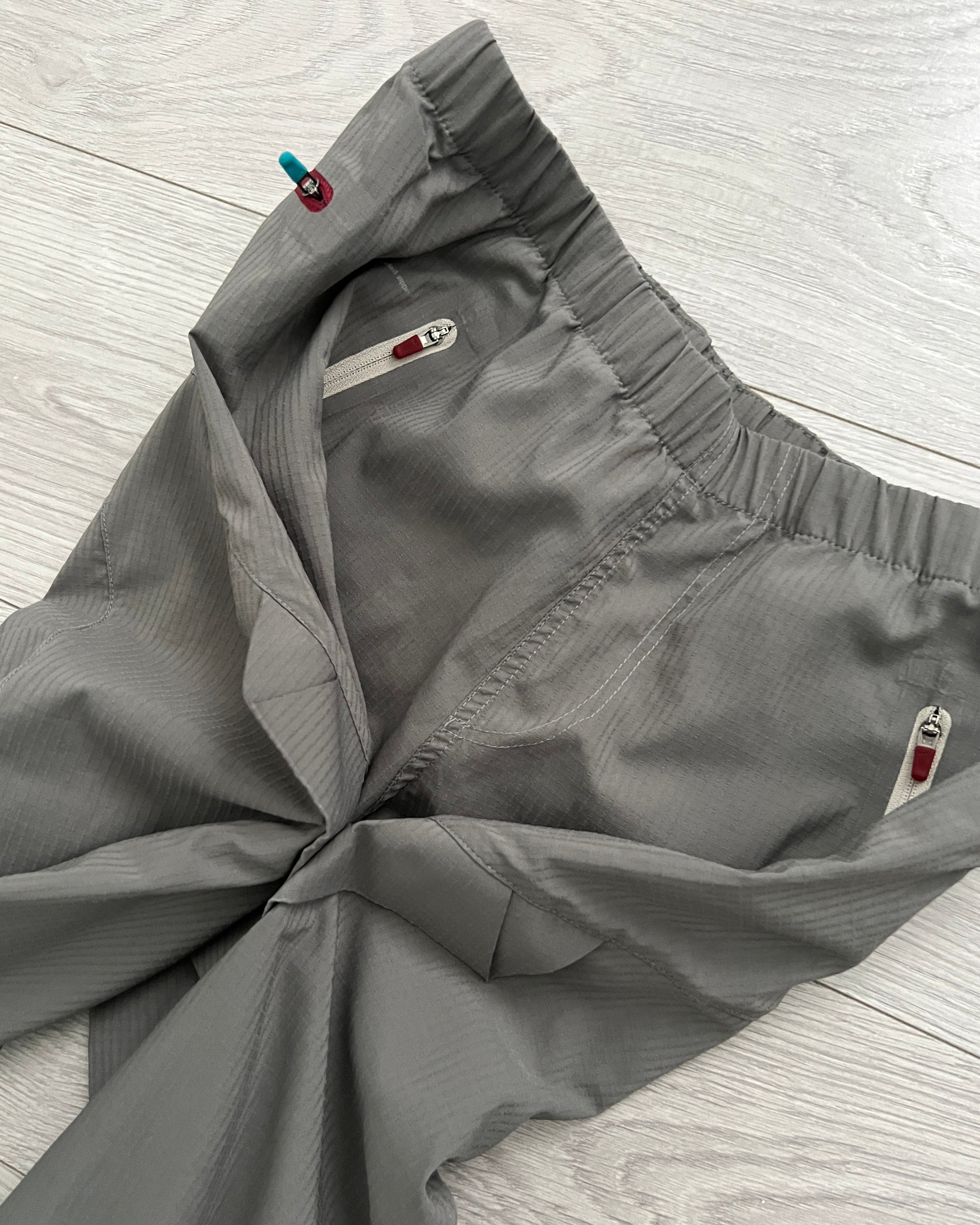 Nike Gyakusou Gen 1 Magnetic Pocket Technical Pants - Size S