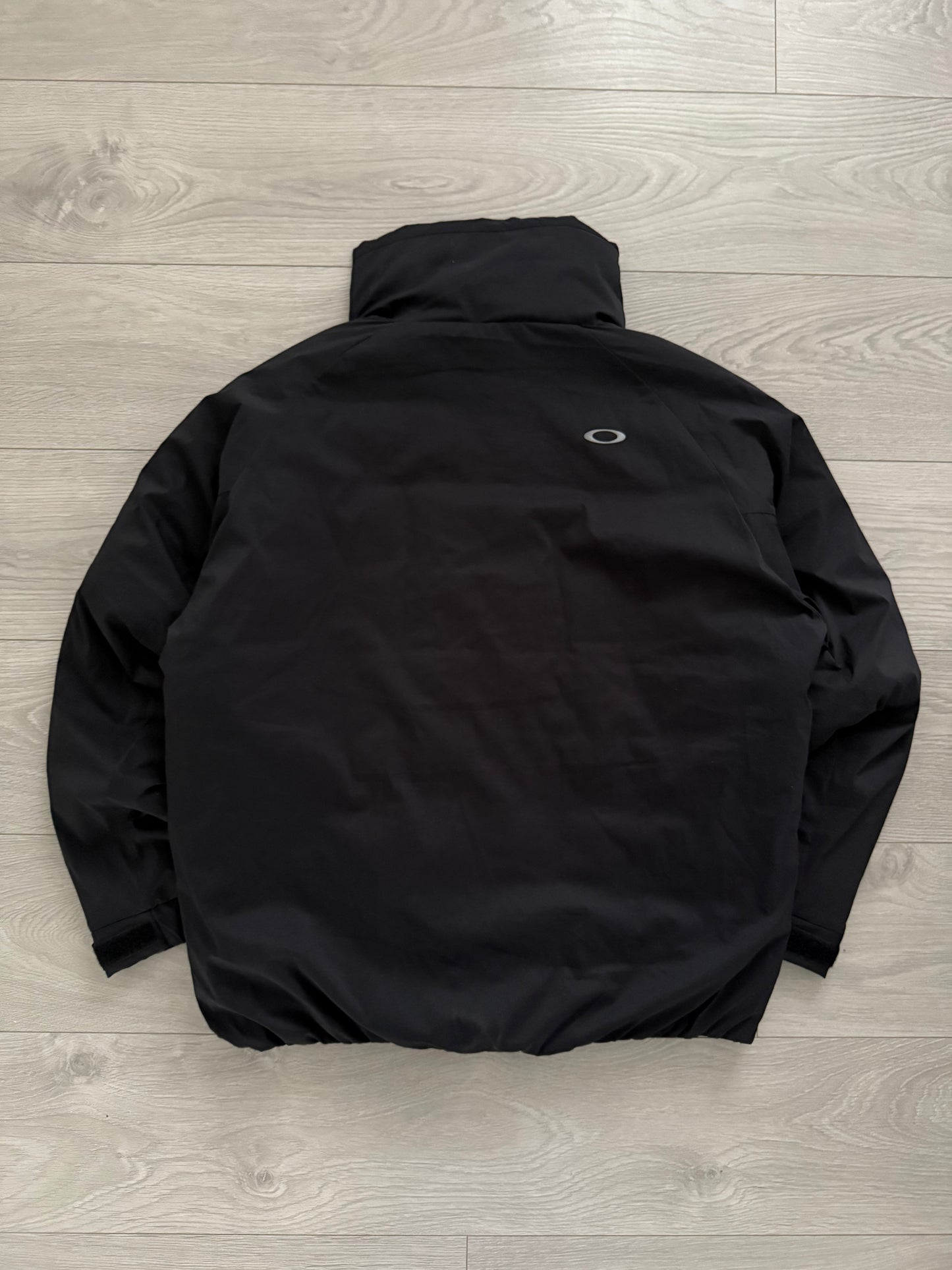 Oakley Puffer Jacket - Size M