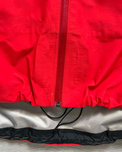 Arcteryx 2001 Beta AR Gore-Tex XCR Jacket in Formula Red - Size L