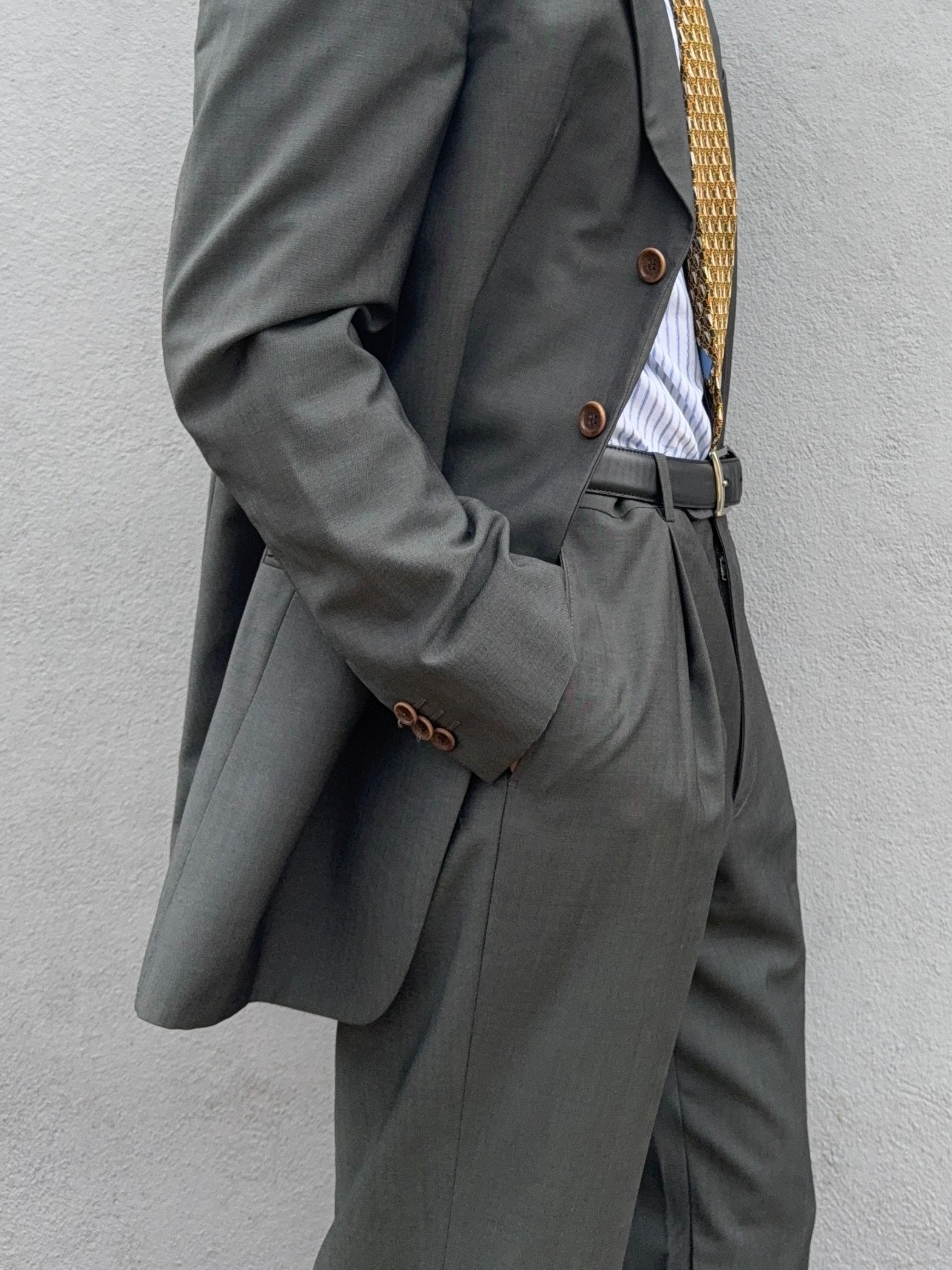 Armani 1990s 3B Forest Green Pleated Wool Suit - Size M Jacket / 32" Waist