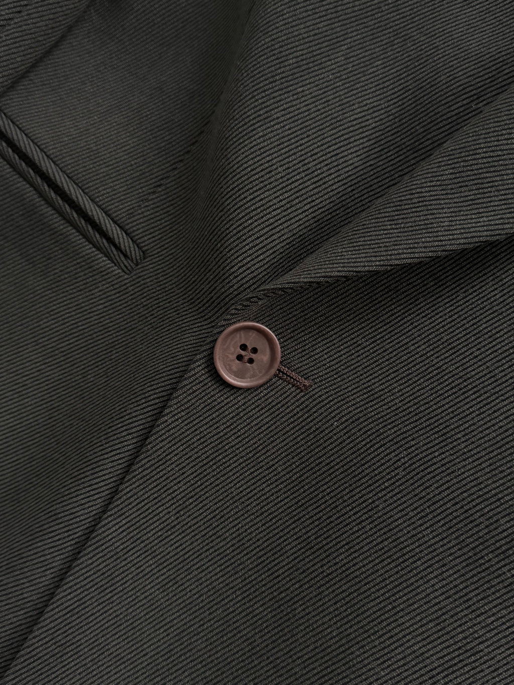 Giorgio Armani 1980s Double Breasted Pleated Wool Suit Forest Green New - Size L Jacket / 32" Waist `