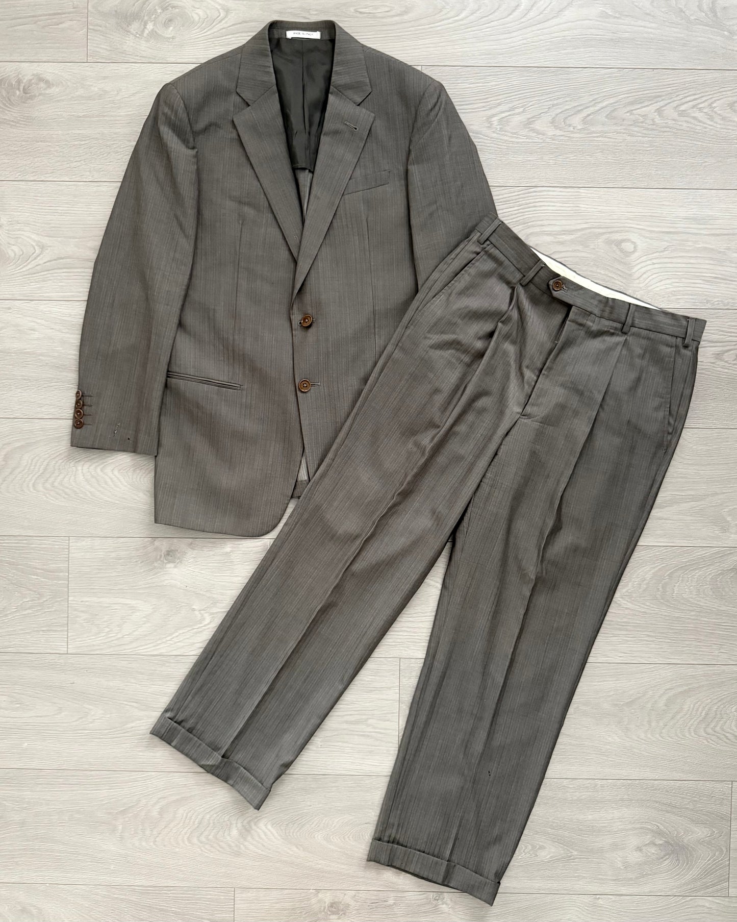 Armani 2003 Pleated Wool Suit - Size M Jacket / 32" Waist