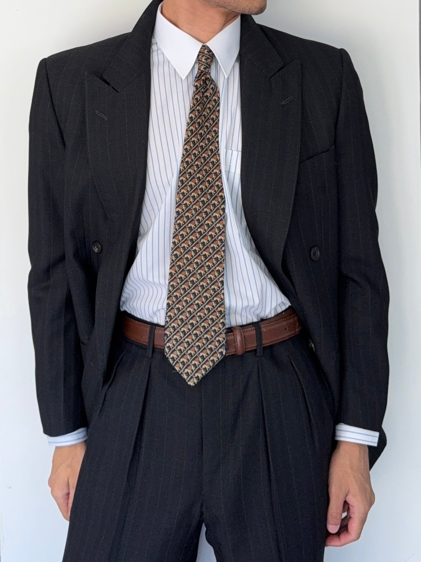 Burberry 1990s Peak Lapel Double Breasted Pleated Black Grey Suit - Size M Jacket / 32" Waist