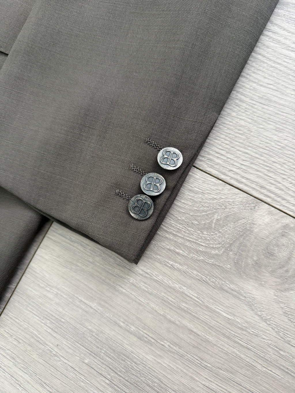 Balenciaga 1990s Peaked Lapel Double Breasted Metal Button Wool Khaki Suit - Size M Jacket / 36" Waist