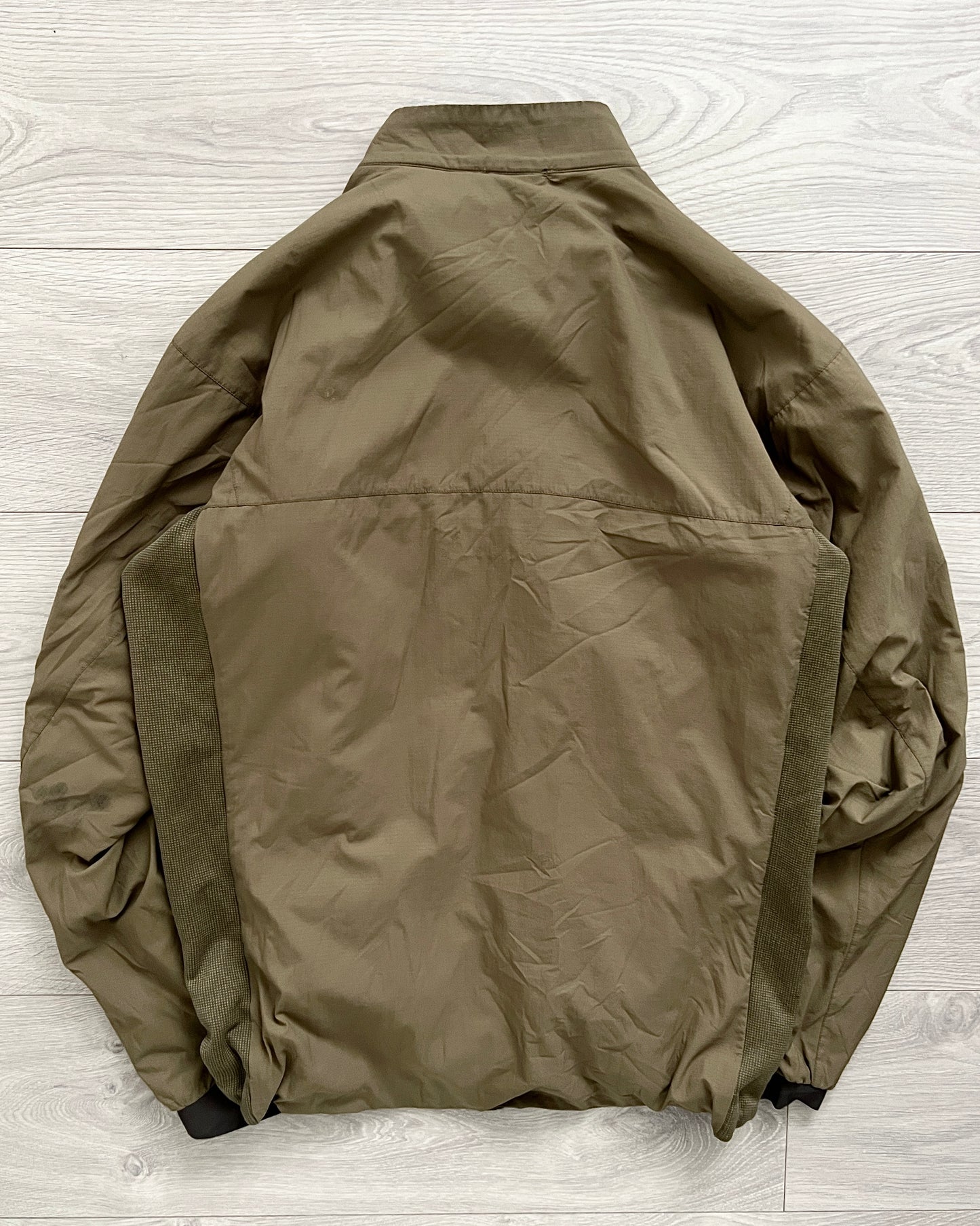 Arcteryx LEAF Atom LT Insulated Jacket in Crocodile - Size L