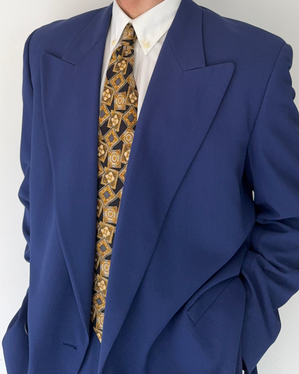 Versace 1980s Draped Hidden Button Peaked Lapel Double Breasted Pleated Wool Suit - Size L Jacket / 32" Waist