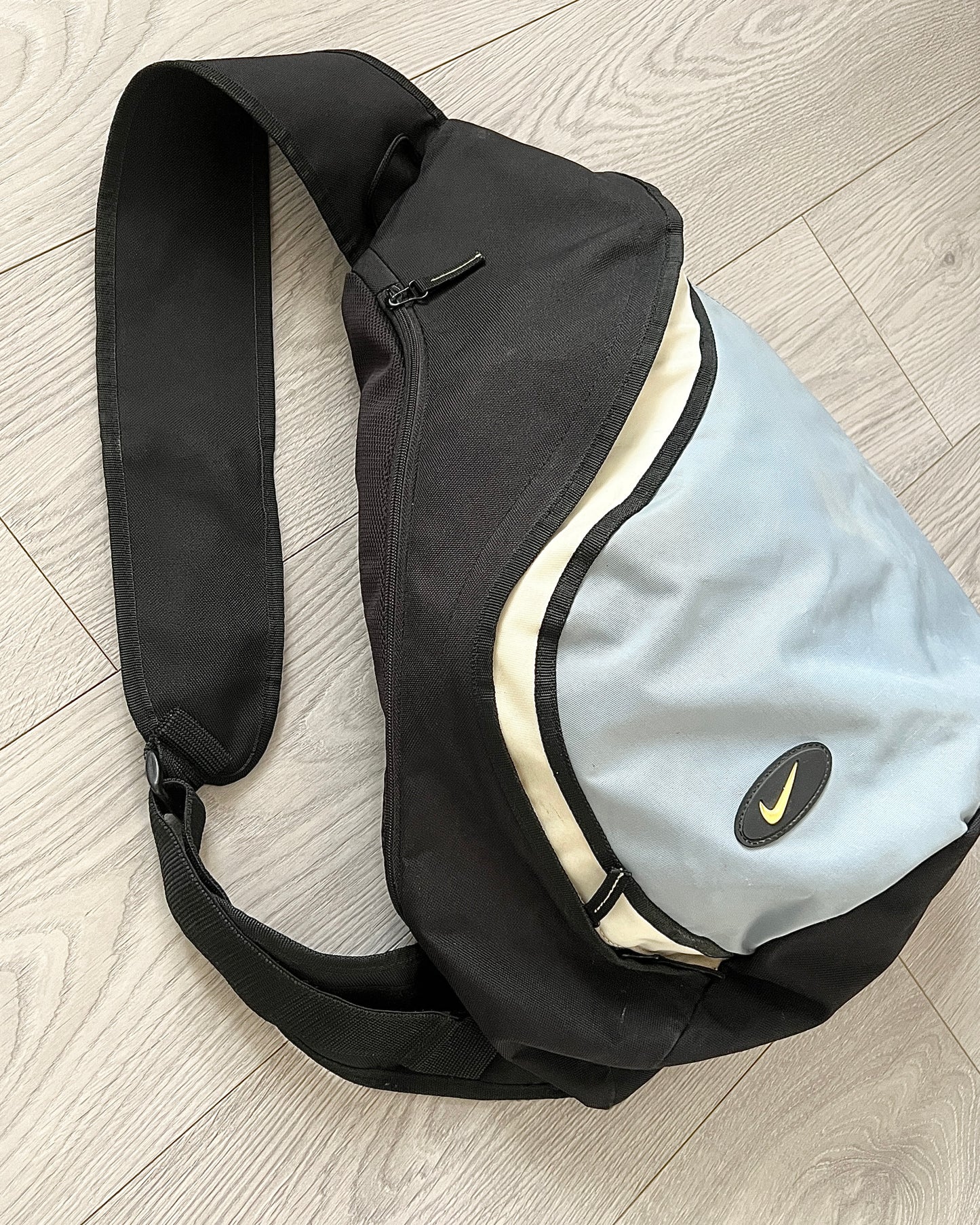 Nike 00s Technical Asymmetrical Body Bag