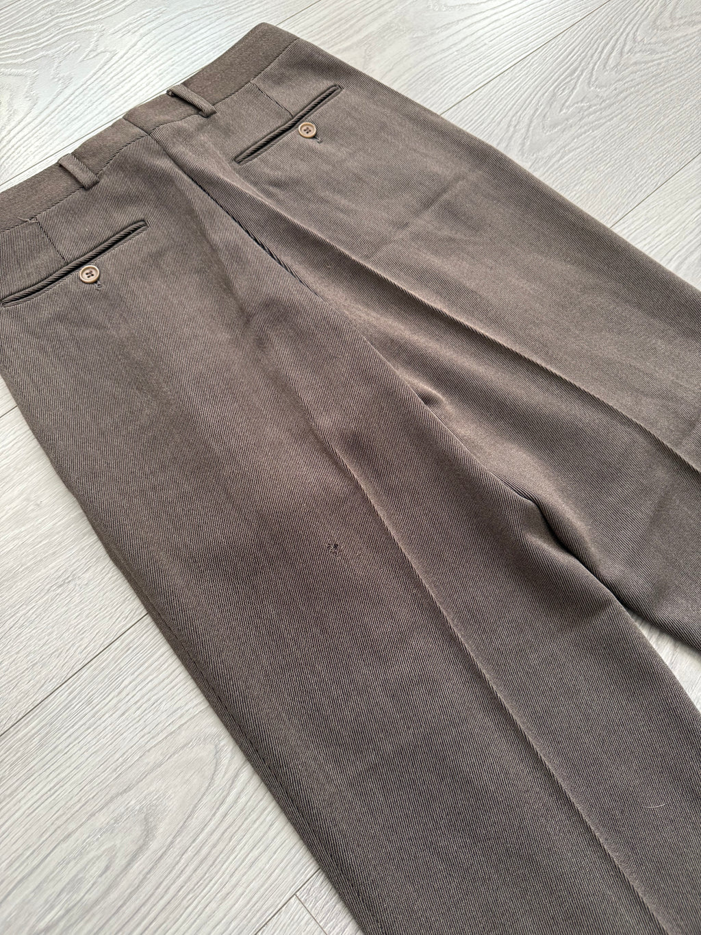 Giorgio Armani 1990s Pleated Wool Suit - Size M Jacket / 30" Waist