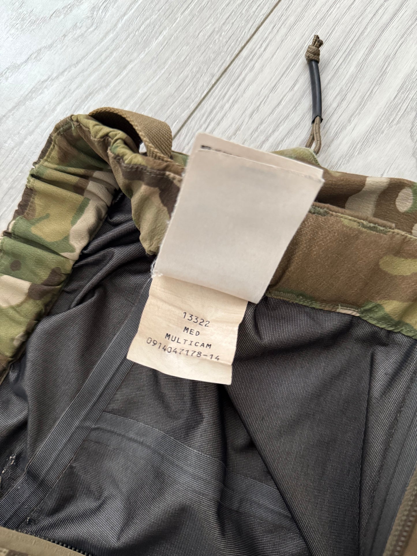 Arcteryx LEAF Alpha LT GEN 2 Gore-Tex Waterproof Pants Multicam - Size M