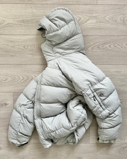 Nike ACG 00s Technical Down Puffer Jacket - Size M