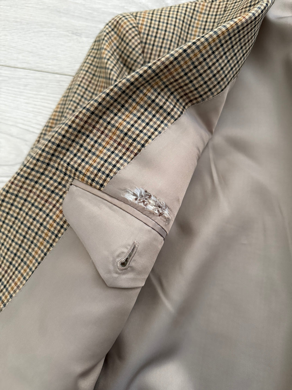 Burberry 1990s 2B Wool Multi-Pattern Tan Sports Jacket Blazer - Size S