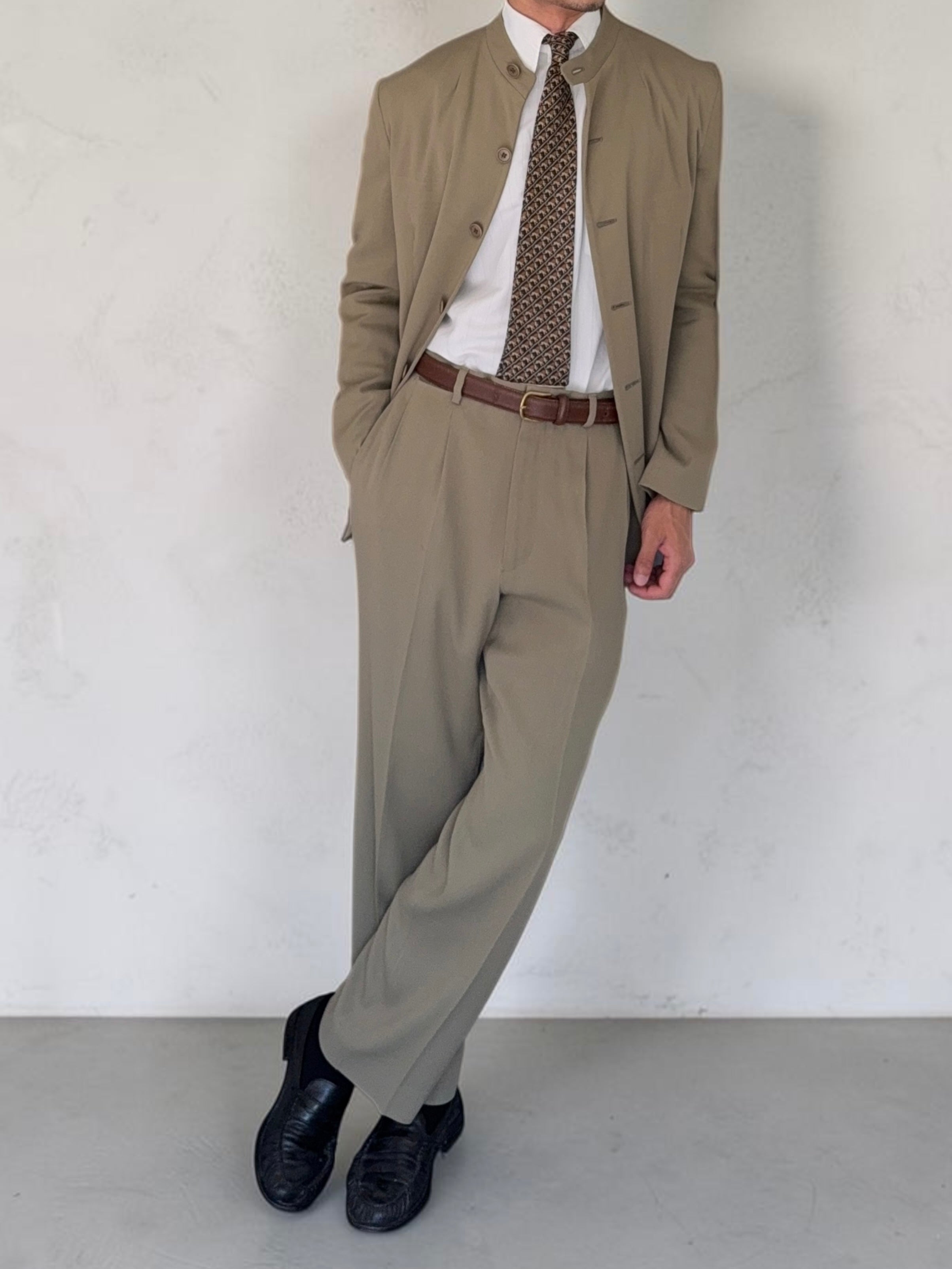 Emporio Armani AW1995 Nehru Collar Draped Khaki Taupe Suit - Size S Jacket / 30" Waist