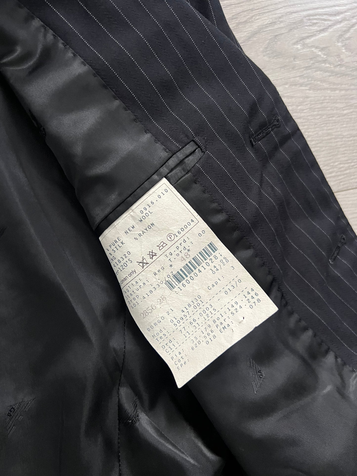 Armani 1990s Striped Pleated Relaxed Suit - Size S Jacket / 30" Waist