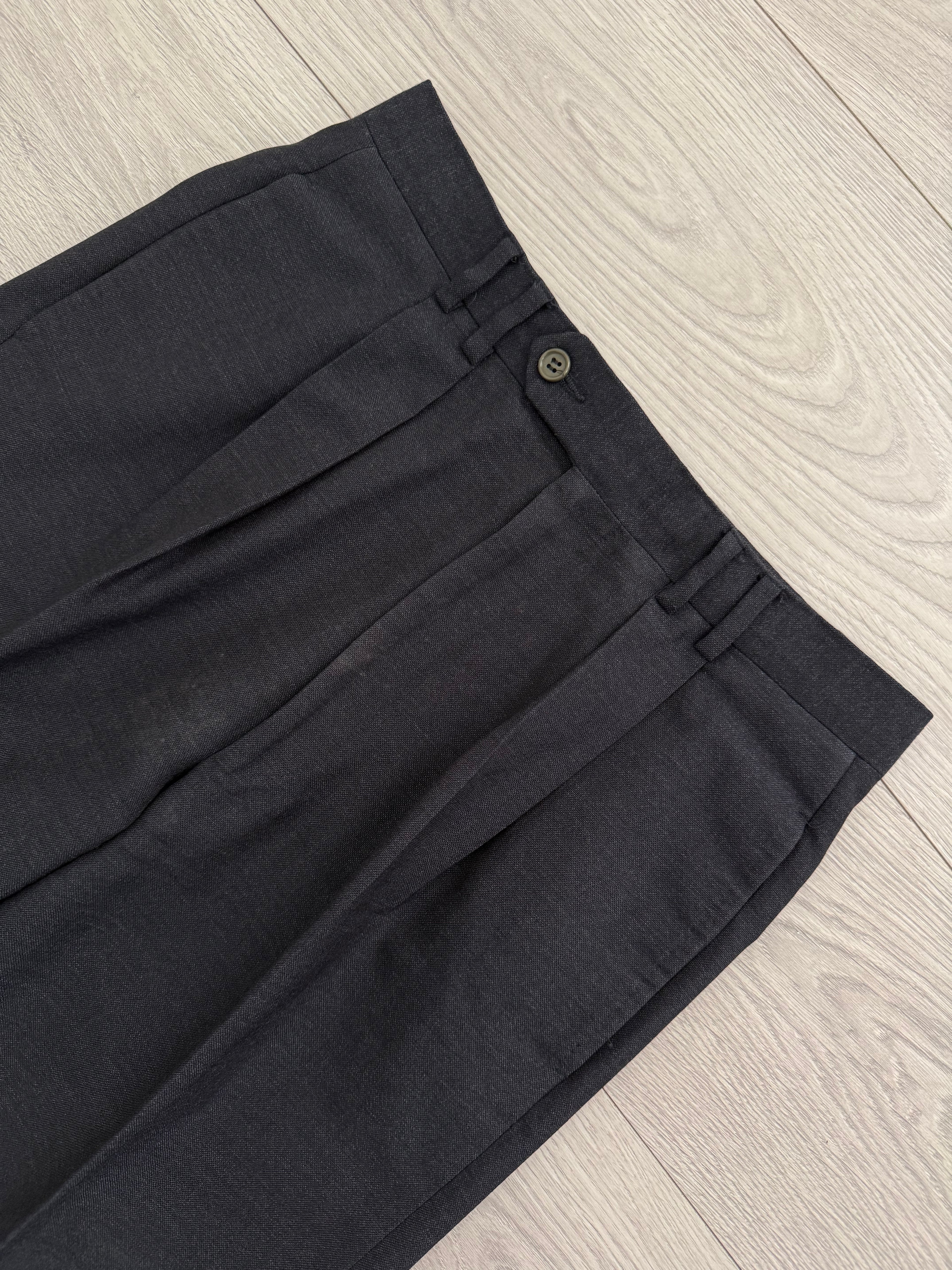 Krizia Armani 1990s Peaked Lapel Double Breasted Pleated Wool Suit Navy - Size M Jacket / 31" Waist