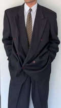 Louis Feraud Armani 1980s Peaked Lapel Double Breasted Pleated Pure New Wool Charcoal Grey Suit - Size XXL Jacket / 40" Waist